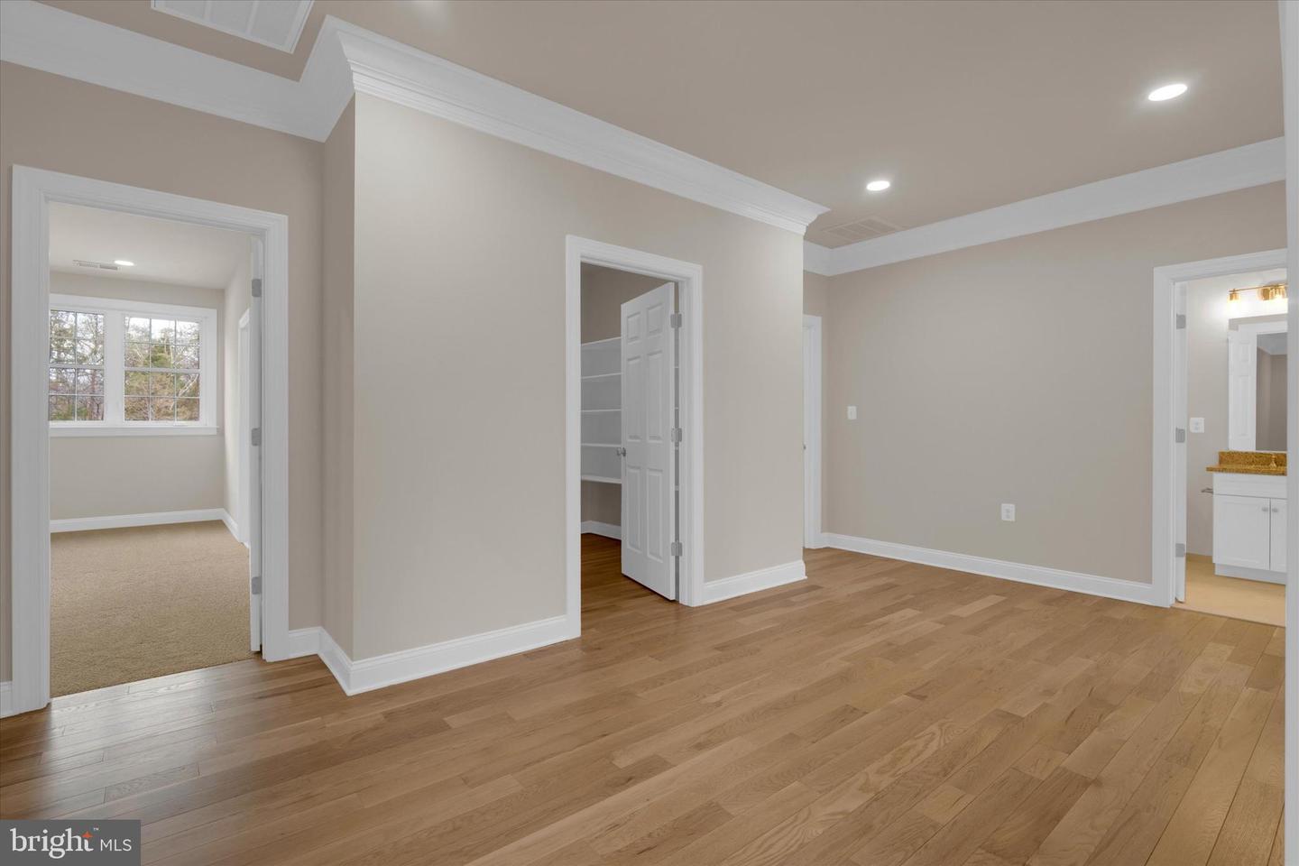 4627 FAIRFAX MANOR CT, CHANTILLY, Virginia 20151, 6 Bedrooms Bedrooms, ,5 BathroomsBathrooms,Residential,For sale,4627 FAIRFAX MANOR CT,VAFX2290920 MLS # VAFX2290920