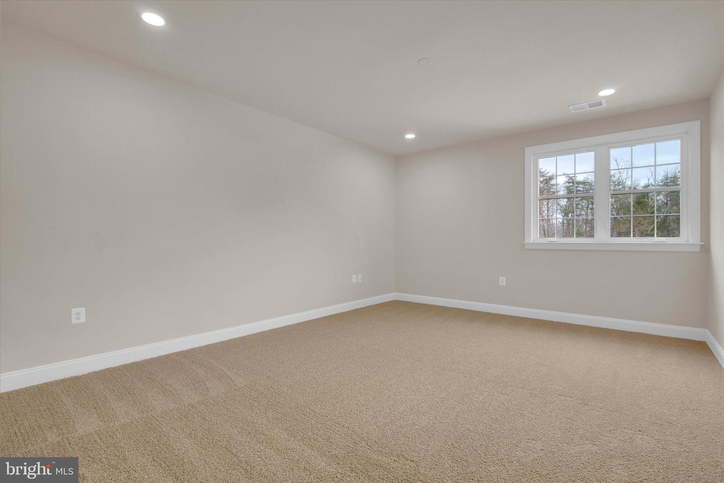 4627 FAIRFAX MANOR CT, CHANTILLY, Virginia 20151, 6 Bedrooms Bedrooms, ,5 BathroomsBathrooms,Residential,For sale,4627 FAIRFAX MANOR CT,VAFX2290920 MLS # VAFX2290920