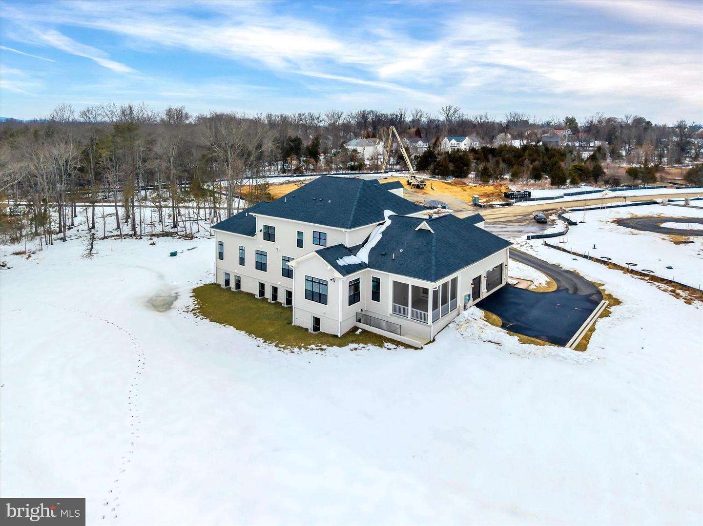 4627 FAIRFAX MANOR CT, CHANTILLY, Virginia 20151, 6 Bedrooms Bedrooms, ,5 BathroomsBathrooms,Residential,For sale,4627 FAIRFAX MANOR CT,VAFX2290920 MLS # VAFX2290920