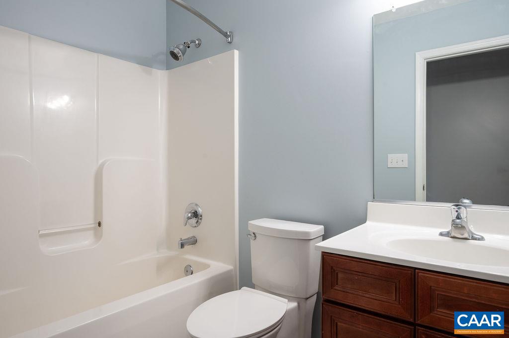 115 MELBOURNE PRK #D, CHARLOTTESVILLE, Virginia 22901, 3 Bedrooms Bedrooms, ,2 BathroomsBathrooms,Residential,For sale,115 MELBOURNE PRK #D,673257 MLS # 673257