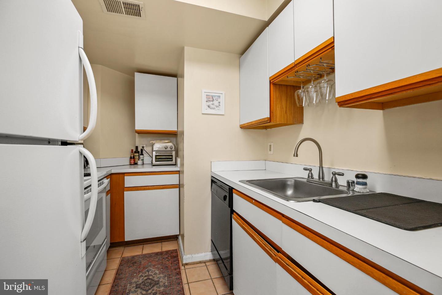 1920 S ST NW #404, WASHINGTON, District Of Columbia 20009, 2 Bedrooms Bedrooms, 7 Rooms Rooms,2 BathroomsBathrooms,Residential,For sale,1920 S ST NW #404,DCDC2245994 MLS # DCDC2245994 1920 S ST NW #404, WASHINGTON, District Of Columbia 20009, 2 Bedrooms Bedrooms, 7 Rooms Rooms,2 BathroomsBathrooms,Residential,For sale,1920 S ST NW #404,DCDC2245994 MLS # DCDC2245994