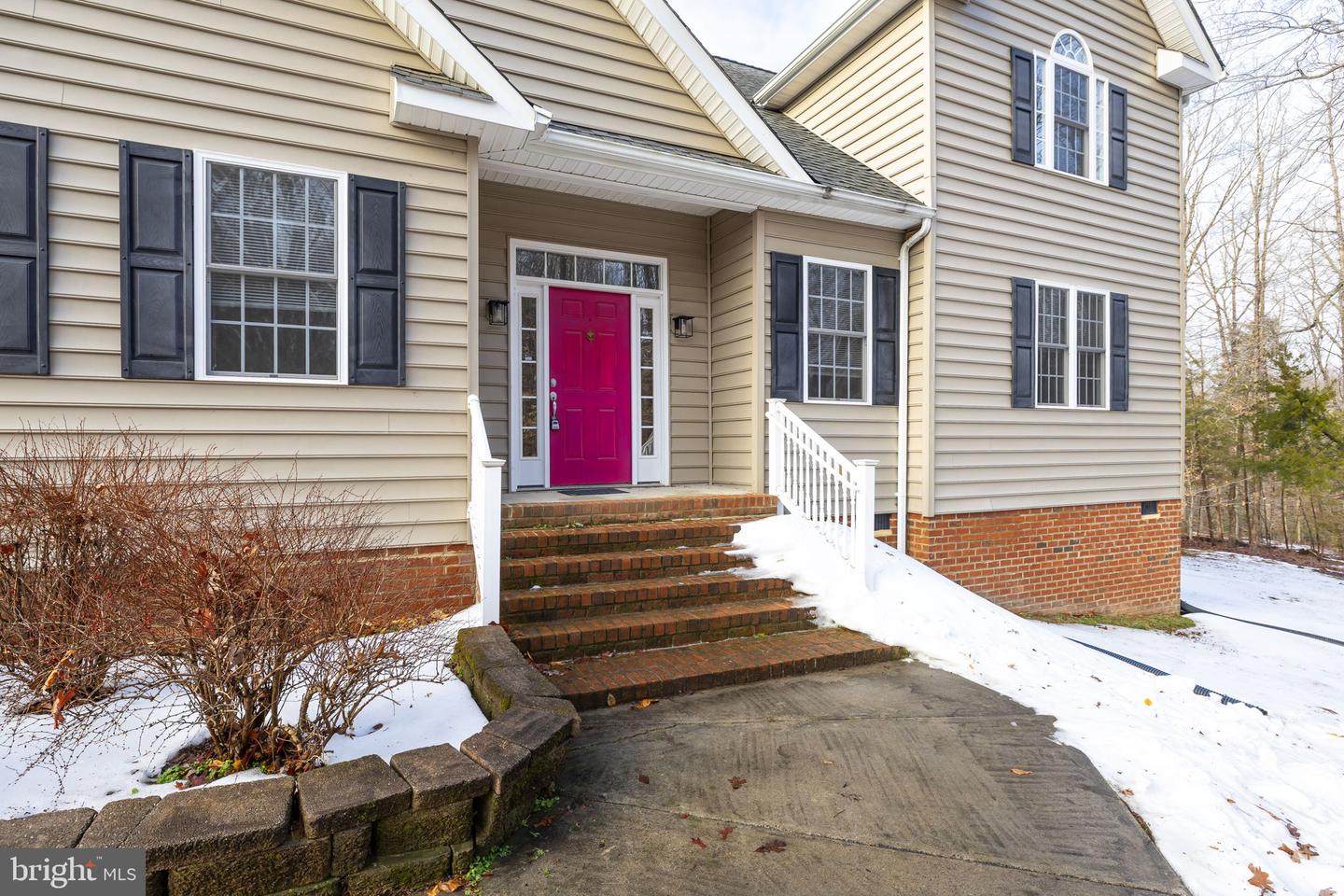 2481 YANCEYVILLE RD, LOUISA, Virginia 23093, 3 Bedrooms Bedrooms, 16 Rooms Rooms,3 BathroomsBathrooms,Residential,For sale,2481 YANCEYVILLE RD,VALA2009278 MLS # VALA2009278