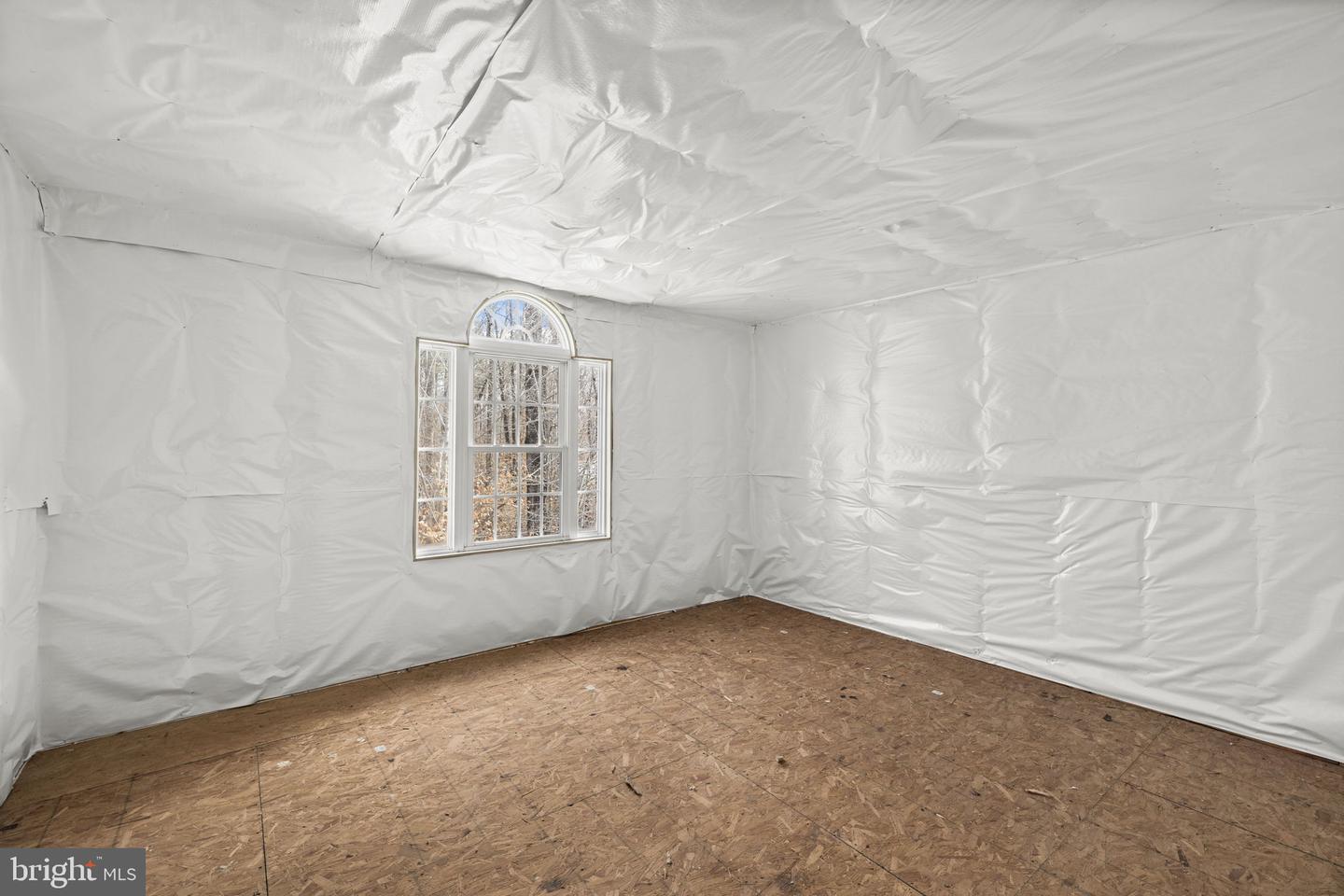 2481 YANCEYVILLE RD, LOUISA, Virginia 23093, 3 Bedrooms Bedrooms, 16 Rooms Rooms,3 BathroomsBathrooms,Residential,For sale,2481 YANCEYVILLE RD,VALA2009278 MLS # VALA2009278