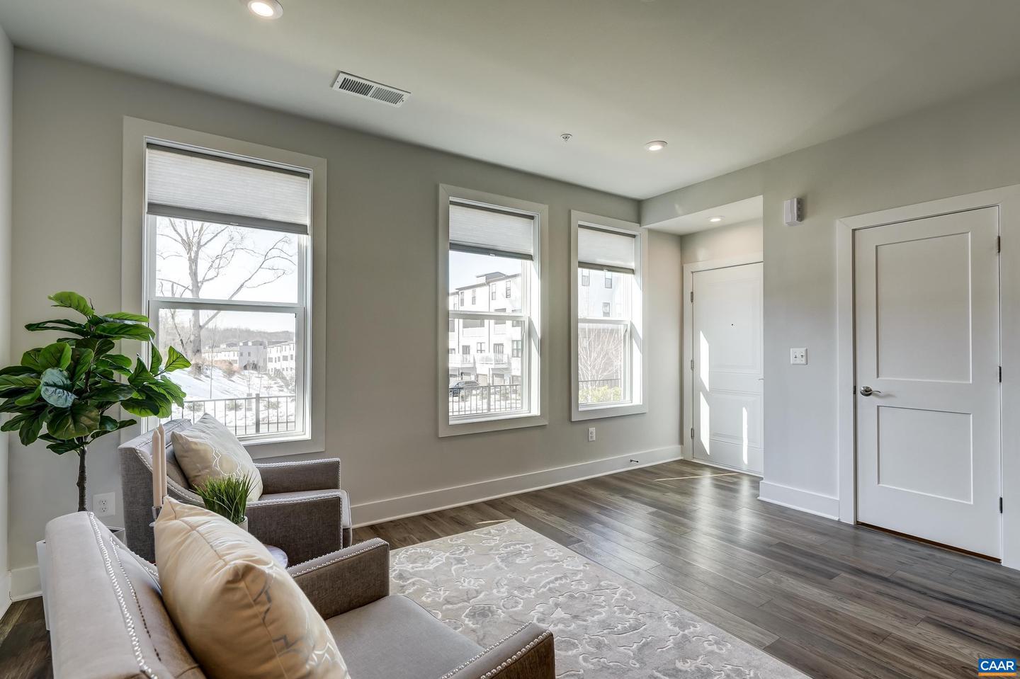 915 SALAMANDER ST #A, CHARLOTTESVILLE, Virginia 22911, 2 Bedrooms Bedrooms, ,2 BathroomsBathrooms,Residential,For sale,915 SALAMANDER ST #A,673259 MLS # 673259 915 SALAMANDER ST #A, CHARLOTTESVILLE, Virginia 22911, 2 Bedrooms Bedrooms, ,2 BathroomsBathrooms,Residential,For sale,915 SALAMANDER ST #A,673259 MLS # 673259