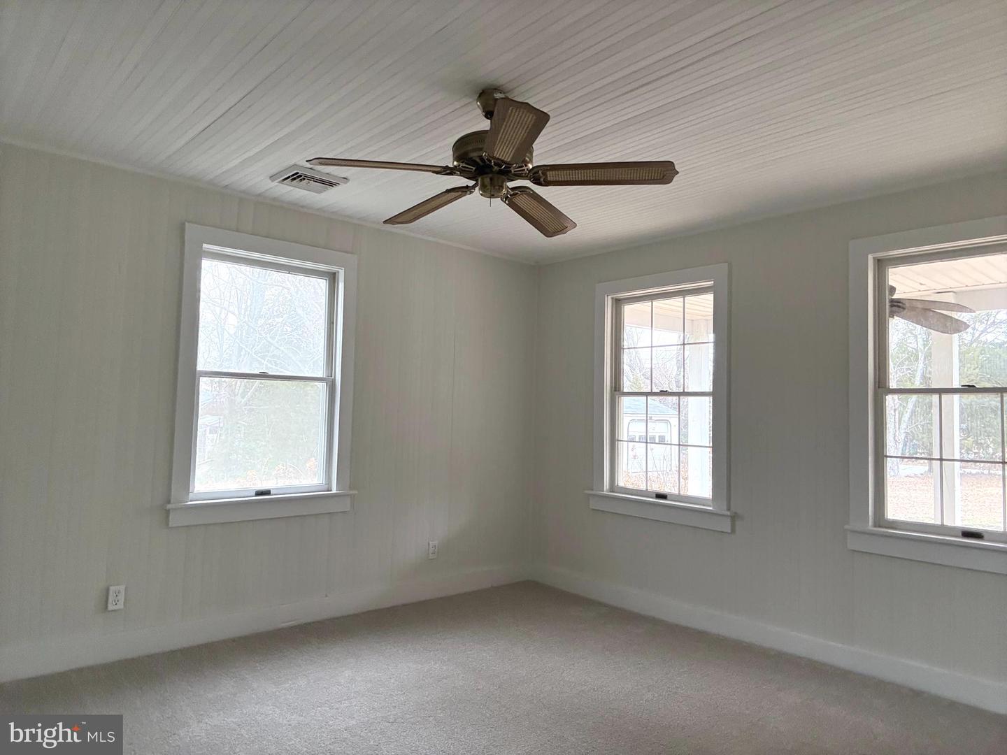 11432 MOUNT ROSE DR, KING GEORGE, Virginia 22485, 3 Bedrooms Bedrooms, ,3 BathroomsBathrooms,Residential,For sale,11432 MOUNT ROSE DR,VAKG2007648 MLS # VAKG2007648