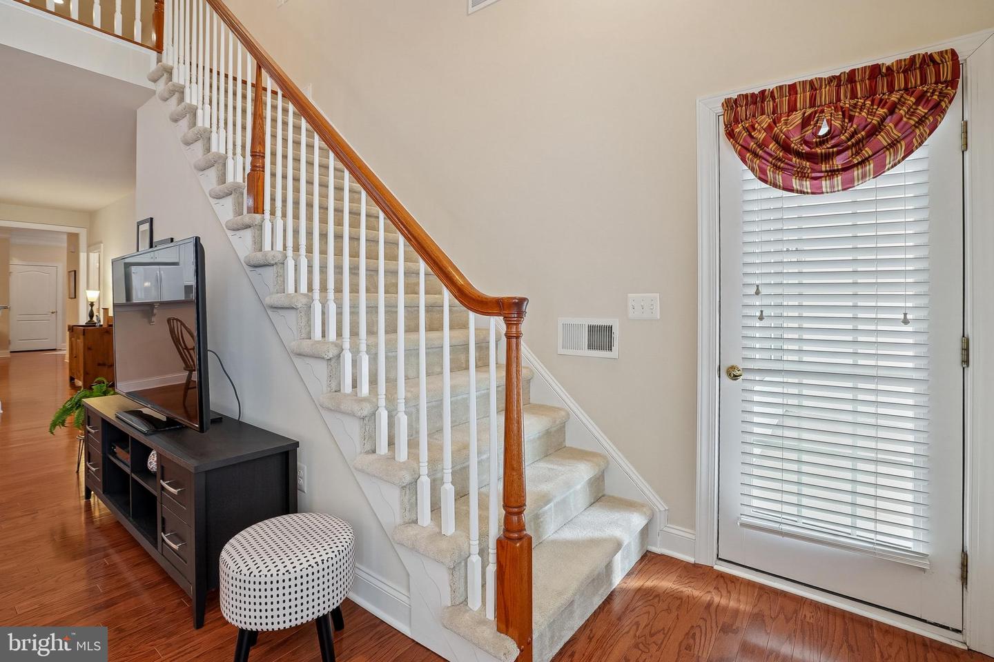 5122 CURRAN CREEK DR, HAYMARKET, Virginia 20169, 3 Bedrooms Bedrooms, ,3 BathroomsBathrooms,Residential,For sale,5122 CURRAN CREEK DR,VAPW2112462 MLS # VAPW2112462 5122 CURRAN CREEK DR, HAYMARKET, Virginia 20169, 3 Bedrooms Bedrooms, ,3 BathroomsBathrooms,Residential,For sale,5122 CURRAN CREEK DR,VAPW2112462 MLS # VAPW2112462