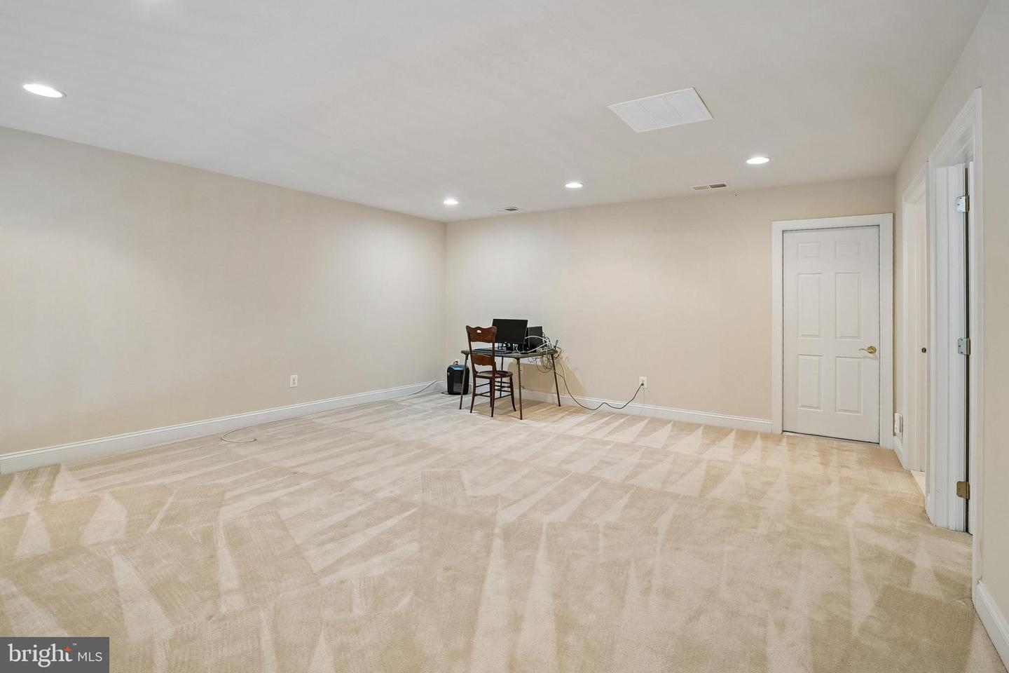 5122 CURRAN CREEK DR, HAYMARKET, Virginia 20169, 3 Bedrooms Bedrooms, ,3 BathroomsBathrooms,Residential,For sale,5122 CURRAN CREEK DR,VAPW2112462 MLS # VAPW2112462 5122 CURRAN CREEK DR, HAYMARKET, Virginia 20169, 3 Bedrooms Bedrooms, ,3 BathroomsBathrooms,Residential,For sale,5122 CURRAN CREEK DR,VAPW2112462 MLS # VAPW2112462