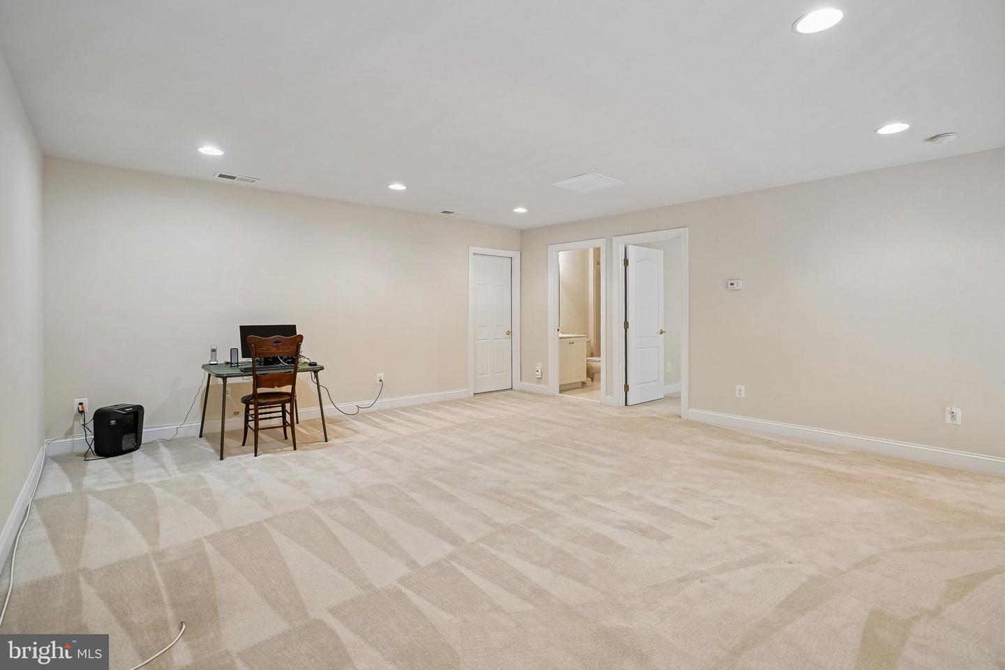 5122 CURRAN CREEK DR, HAYMARKET, Virginia 20169, 3 Bedrooms Bedrooms, ,3 BathroomsBathrooms,Residential,For sale,5122 CURRAN CREEK DR,VAPW2112462 MLS # VAPW2112462 5122 CURRAN CREEK DR, HAYMARKET, Virginia 20169, 3 Bedrooms Bedrooms, ,3 BathroomsBathrooms,Residential,For sale,5122 CURRAN CREEK DR,VAPW2112462 MLS # VAPW2112462