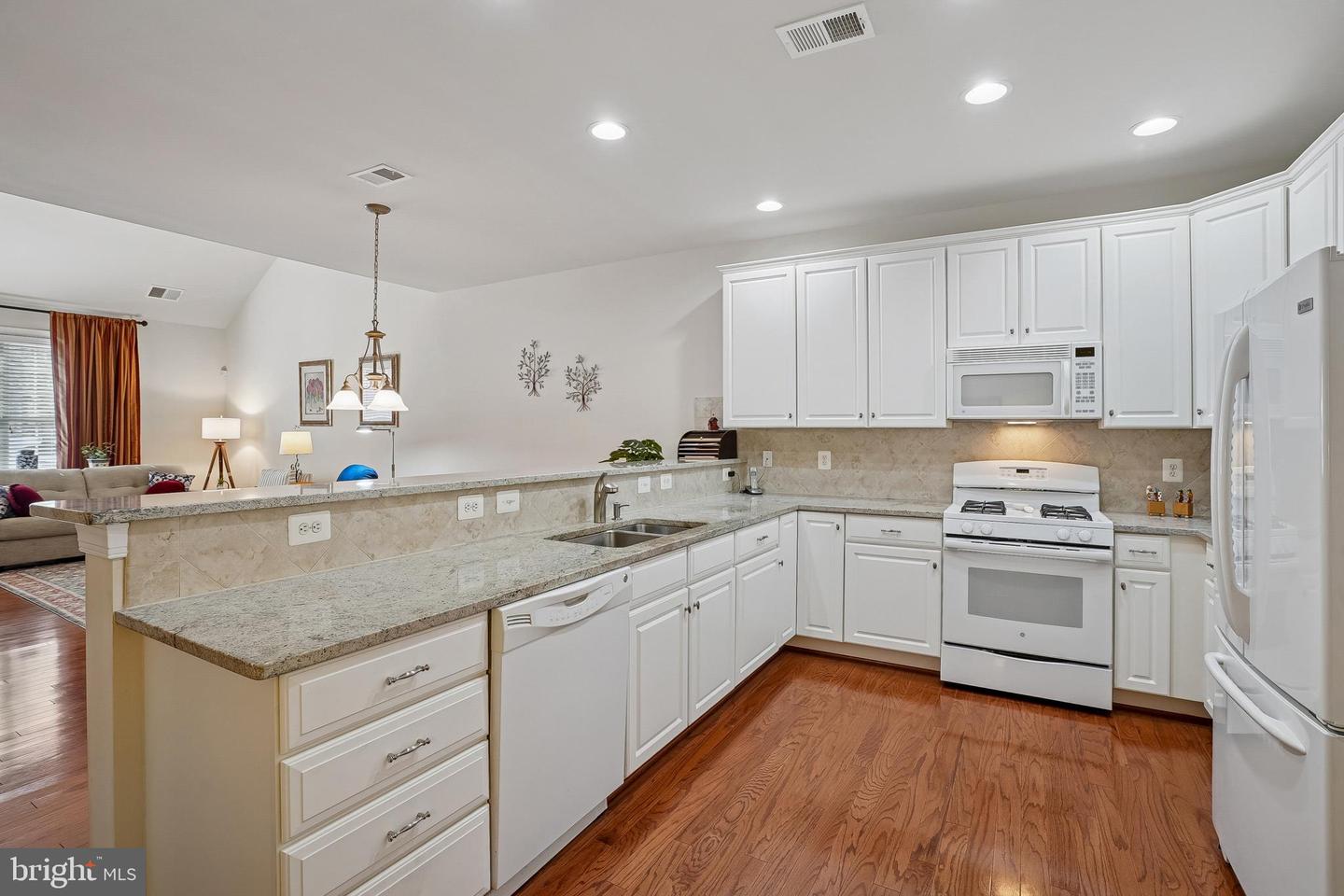 5122 CURRAN CREEK DR, HAYMARKET, Virginia 20169, 3 Bedrooms Bedrooms, ,3 BathroomsBathrooms,Residential,For sale,5122 CURRAN CREEK DR,VAPW2112462 MLS # VAPW2112462 5122 CURRAN CREEK DR, HAYMARKET, Virginia 20169, 3 Bedrooms Bedrooms, ,3 BathroomsBathrooms,Residential,For sale,5122 CURRAN CREEK DR,VAPW2112462 MLS # VAPW2112462