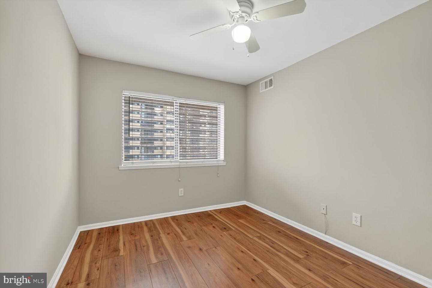 3446 SUMMIT CT NE #3446, WASHINGTON, District Of Columbia 20018, 2 Bedrooms Bedrooms, 3 Rooms Rooms,1 BathroomBathrooms,Residential,For sale,3446 SUMMIT CT NE #3446,DCDC2246190 MLS # DCDC2246190