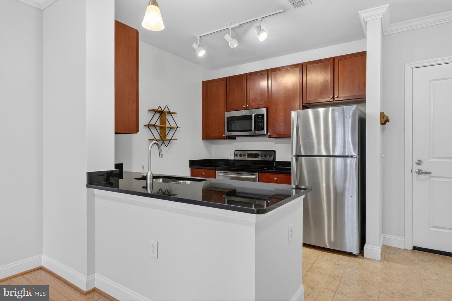 1391 PENNSYLVANIA AVE SE #368, WASHINGTON, District Of Columbia 20003, 2 Bedrooms Bedrooms, 2 Rooms Rooms,1 BathroomBathrooms,Residential,For sale,1391 PENNSYLVANIA AVE SE #368,DCDC2246192 MLS # DCDC2246192 1391 PENNSYLVANIA AVE SE #368, WASHINGTON, District Of Columbia 20003, 2 Bedrooms Bedrooms, 2 Rooms Rooms,1 BathroomBathrooms,Residential,For sale,1391 PENNSYLVANIA AVE SE #368,DCDC2246192 MLS # DCDC2246192