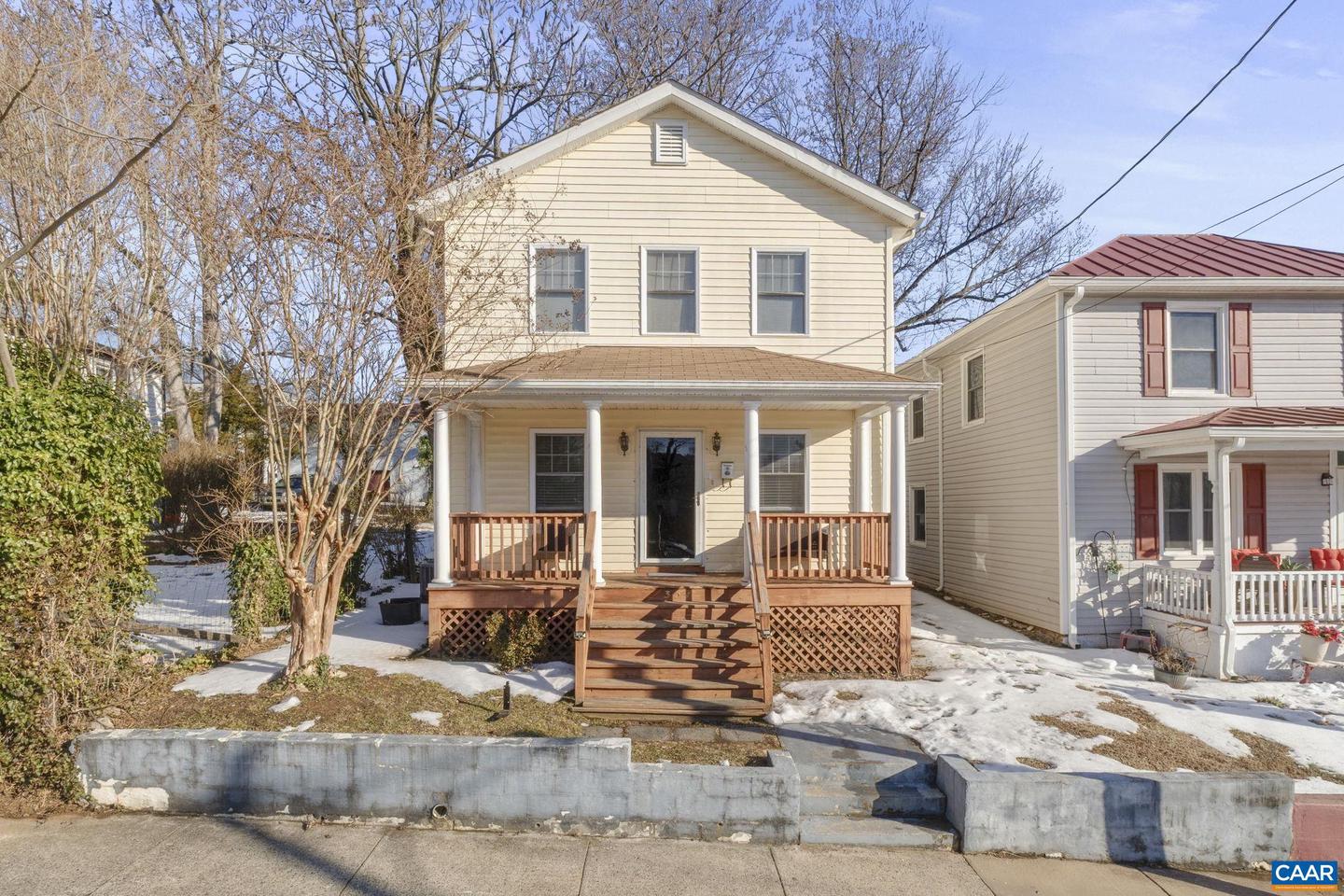 354 NW 10 1/2 ST, CHARLOTTESVILLE, Virginia 22903, 3 Bedrooms Bedrooms, ,2 BathroomsBathrooms,Residential,For sale,354 NW 10 1/2 ST,673269 MLS # 673269