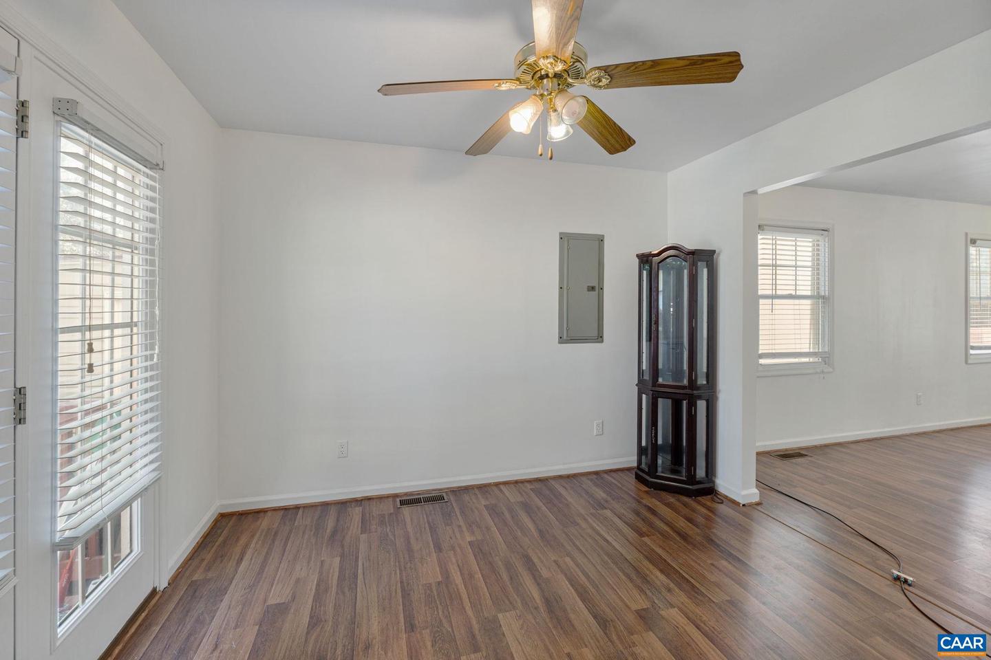 354 NW 10 1/2 ST, CHARLOTTESVILLE, Virginia 22903, 3 Bedrooms Bedrooms, ,2 BathroomsBathrooms,Residential,For sale,354 NW 10 1/2 ST,673269 MLS # 673269