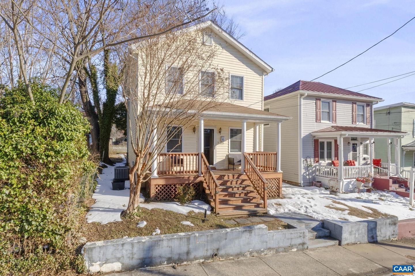 354 NW 10 1/2 ST, CHARLOTTESVILLE, Virginia 22903, 3 Bedrooms Bedrooms, ,2 BathroomsBathrooms,Residential,For sale,354 NW 10 1/2 ST,673269 MLS # 673269