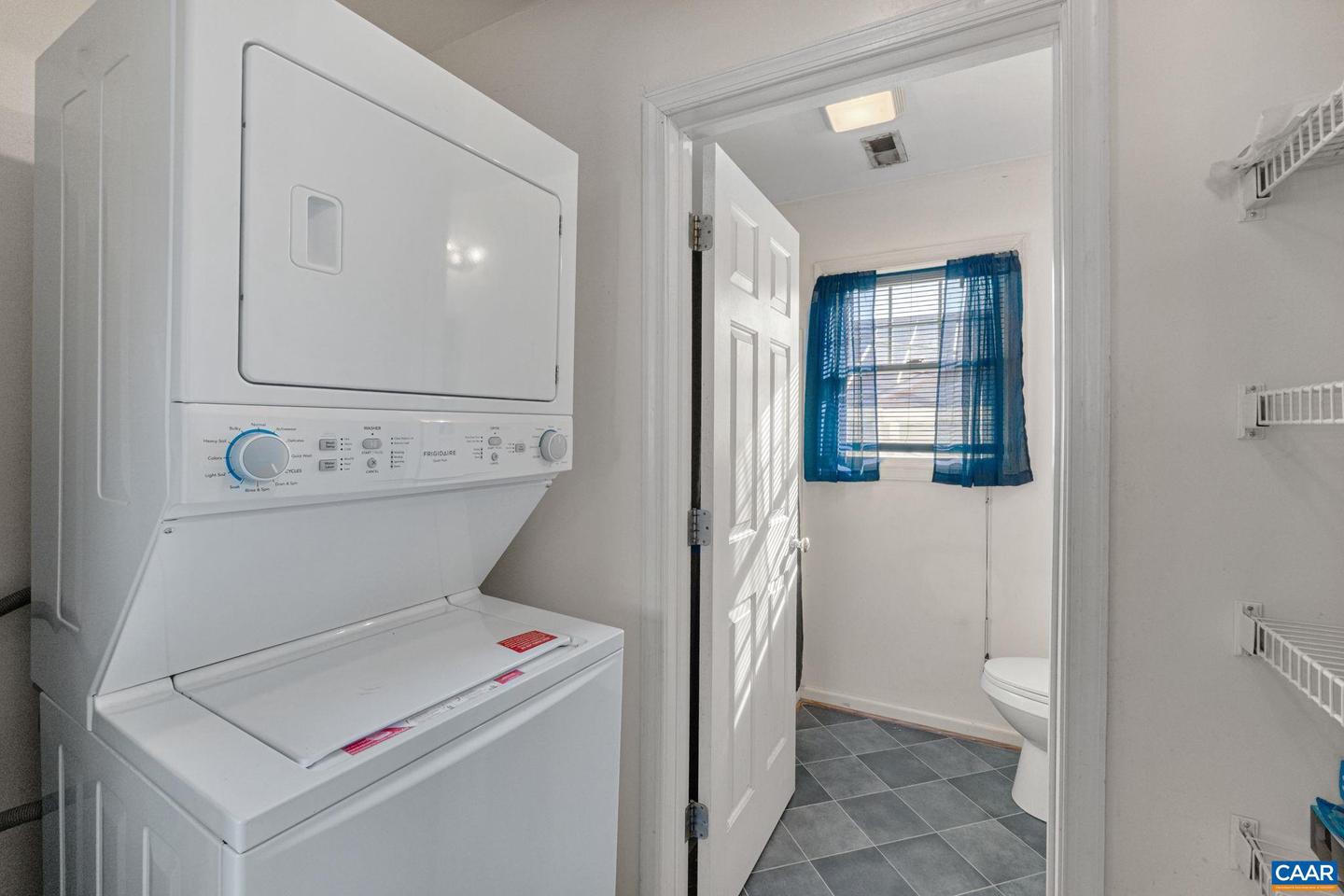 354 NW 10 1/2 ST, CHARLOTTESVILLE, Virginia 22903, 3 Bedrooms Bedrooms, ,2 BathroomsBathrooms,Residential,For sale,354 NW 10 1/2 ST,673269 MLS # 673269