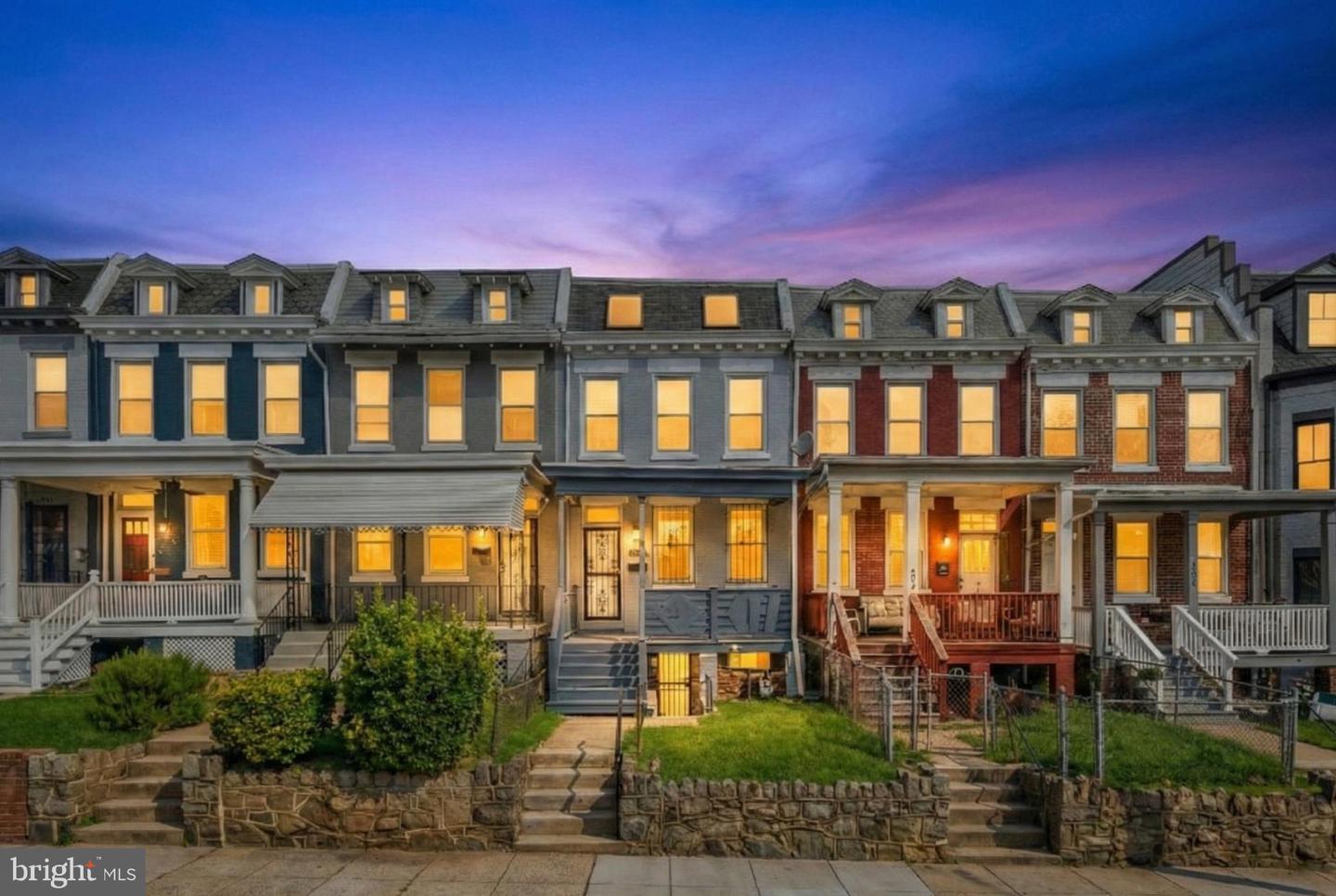 435 NEWTON PL NW, WASHINGTON, District Of Columbia 20010, 3 Bedrooms Bedrooms, ,2 BathroomsBathrooms,Residential,For sale,435 NEWTON PL NW,DCDC2246216 MLS # DCDC2246216