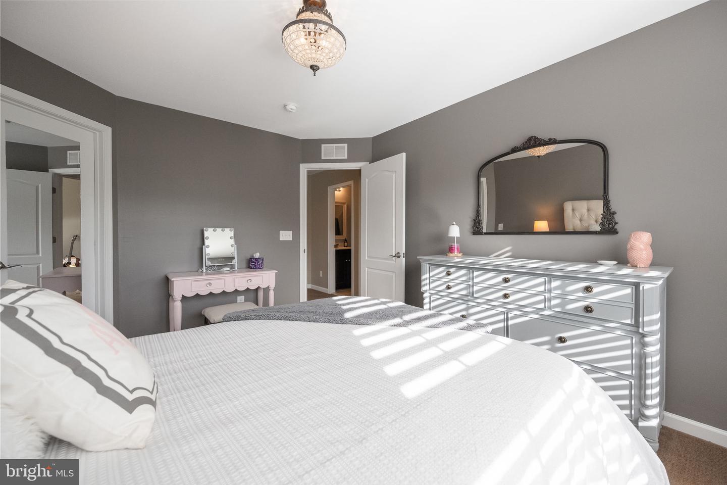 13538 EAGLES REST DR, LEESBURG, Virginia 20176, 5 Bedrooms Bedrooms, ,3 BathroomsBathrooms,Residential,For sale,13538 EAGLES REST DR,VALO2115904 MLS # VALO2115904