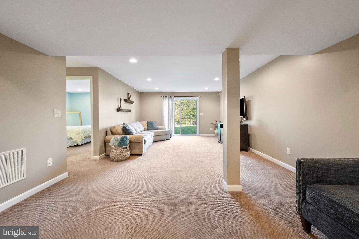 13538 EAGLES REST DR, LEESBURG, Virginia 20176, 5 Bedrooms Bedrooms, ,3 BathroomsBathrooms,Residential,For sale,13538 EAGLES REST DR,VALO2115904 MLS # VALO2115904