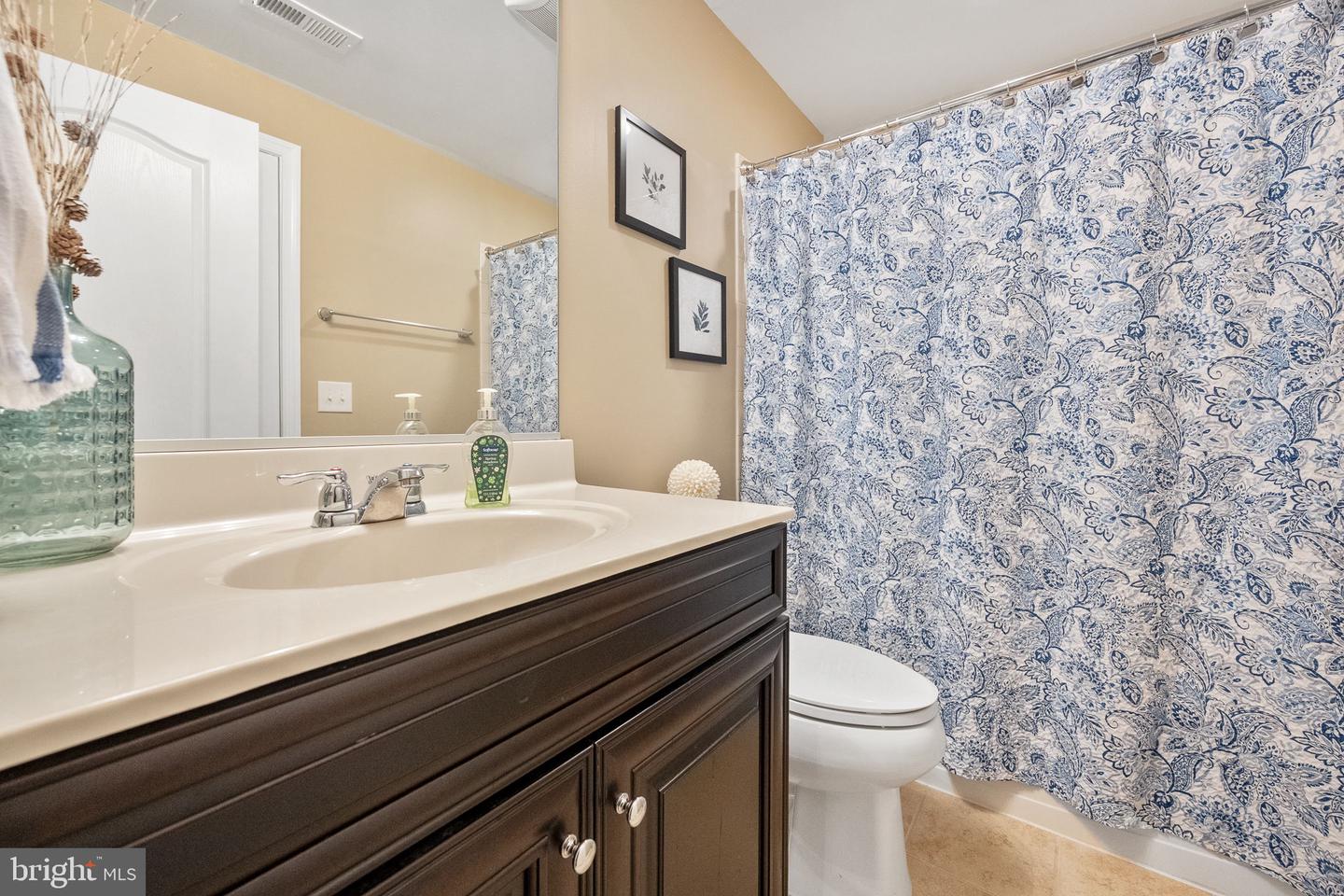 13538 EAGLES REST DR, LEESBURG, Virginia 20176, 5 Bedrooms Bedrooms, ,3 BathroomsBathrooms,Residential,For sale,13538 EAGLES REST DR,VALO2115904 MLS # VALO2115904