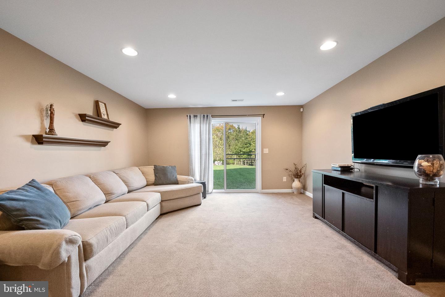 13538 EAGLES REST DR, LEESBURG, Virginia 20176, 5 Bedrooms Bedrooms, ,3 BathroomsBathrooms,Residential,For sale,13538 EAGLES REST DR,VALO2115904 MLS # VALO2115904