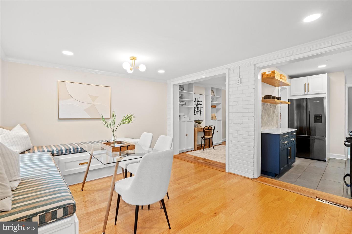 546 E NELSON AVE, ALEXANDRIA, Virginia 22301, 2 Bedrooms Bedrooms, ,2 BathroomsBathrooms,Residential,For sale,546 E NELSON AVE,VAAX2054174 MLS # VAAX2054174