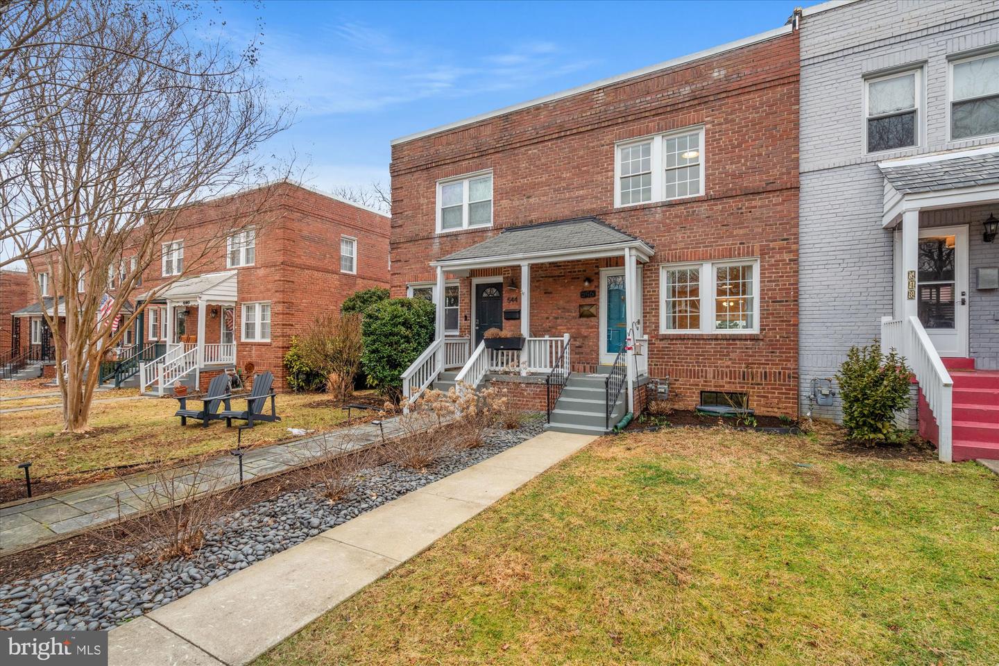 546 E NELSON AVE, ALEXANDRIA, Virginia 22301, 2 Bedrooms Bedrooms, ,2 BathroomsBathrooms,Residential,For sale,546 E NELSON AVE,VAAX2054174 MLS # VAAX2054174
