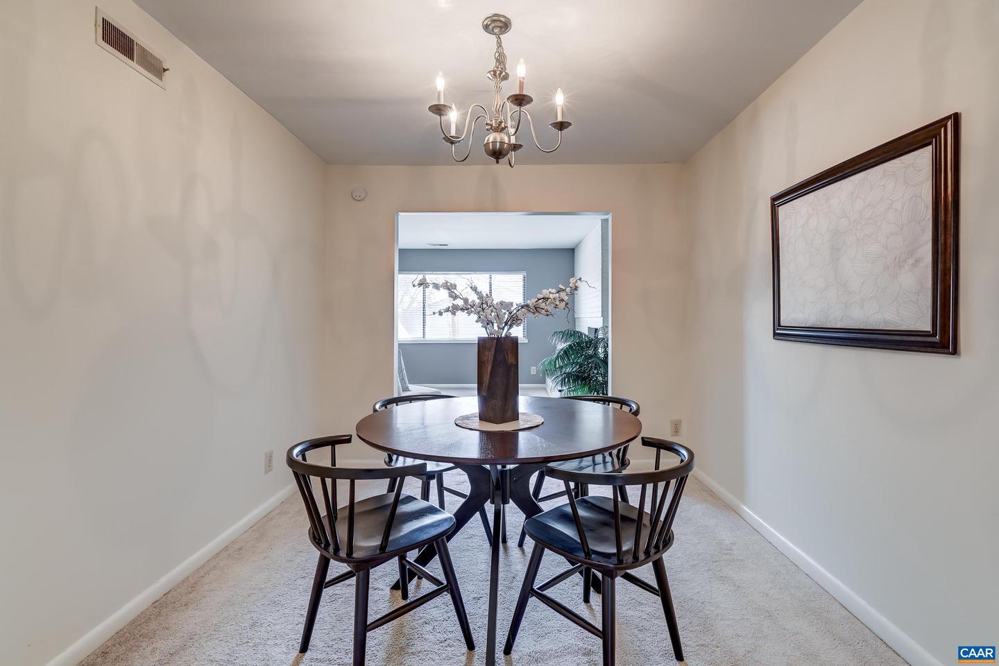 306 HARVEST DR, CHARLOTTESVILLE, Virginia 22903, 3 Bedrooms Bedrooms, ,2 BathroomsBathrooms,Residential,For sale,306 HARVEST DR,673275 MLS # 673275