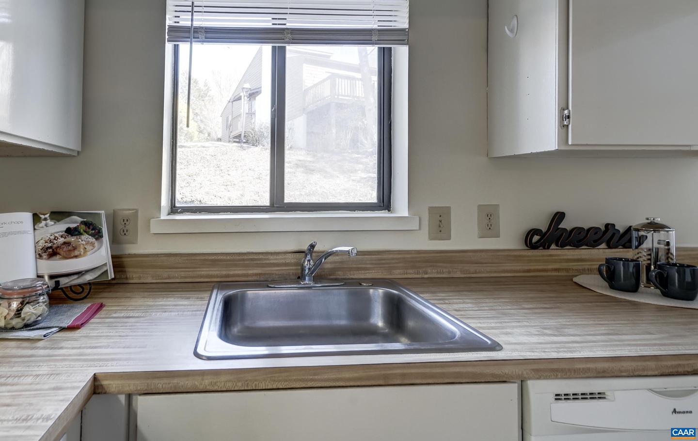 306 HARVEST DR, CHARLOTTESVILLE, Virginia 22903, 3 Bedrooms Bedrooms, ,2 BathroomsBathrooms,Residential,For sale,306 HARVEST DR,673275 MLS # 673275