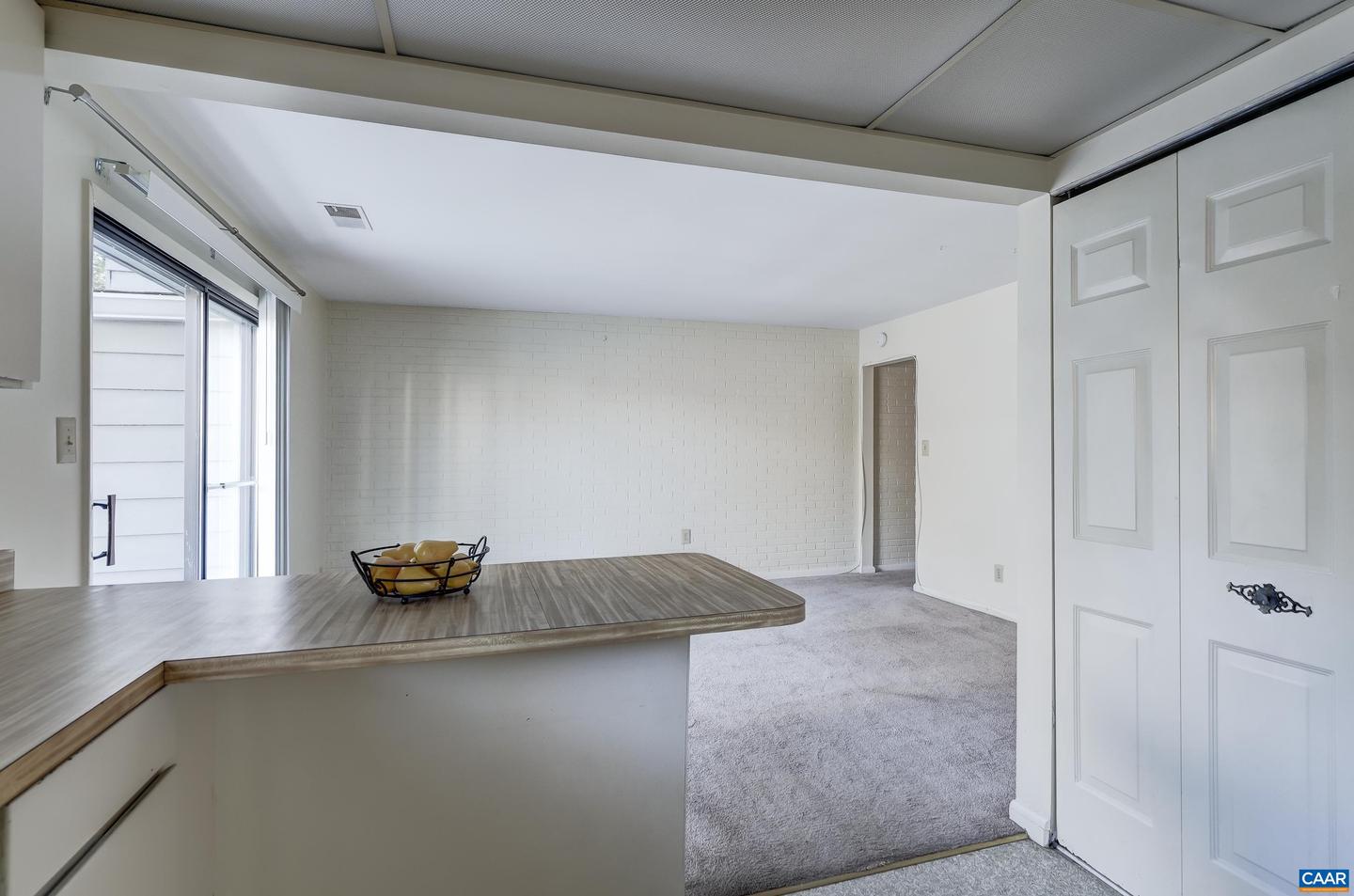 306 HARVEST DR, CHARLOTTESVILLE, Virginia 22903, 3 Bedrooms Bedrooms, ,2 BathroomsBathrooms,Residential,For sale,306 HARVEST DR,673275 MLS # 673275