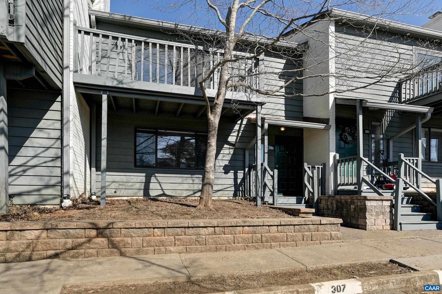 306 HARVEST DR, CHARLOTTESVILLE, Virginia 22903, 3 Bedrooms Bedrooms, ,2 BathroomsBathrooms,Residential,For sale,306 HARVEST DR,673275 MLS # 673275