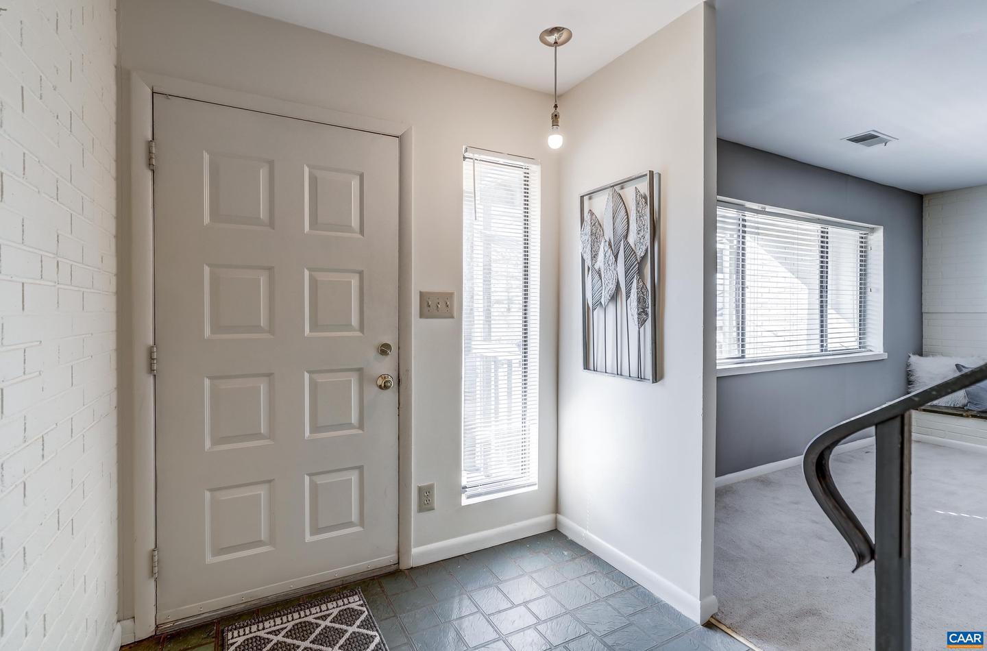 306 HARVEST DR, CHARLOTTESVILLE, Virginia 22903, 3 Bedrooms Bedrooms, ,2 BathroomsBathrooms,Residential,For sale,306 HARVEST DR,673275 MLS # 673275