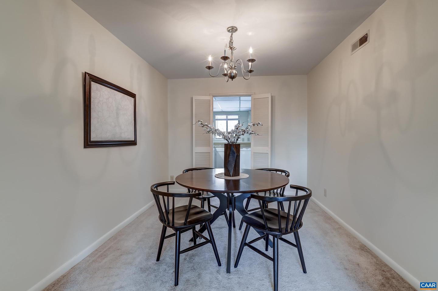 306 HARVEST DR, CHARLOTTESVILLE, Virginia 22903, 3 Bedrooms Bedrooms, ,2 BathroomsBathrooms,Residential,For sale,306 HARVEST DR,673275 MLS # 673275