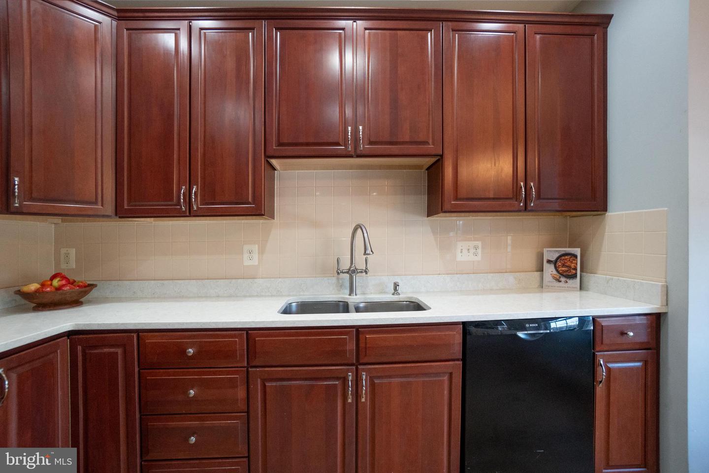 5603 WHEELWRIGHT WAY, HAYMARKET, Virginia 20169, 3 Bedrooms Bedrooms, ,3 BathroomsBathrooms,Residential,For sale,5603 WHEELWRIGHT WAY,VAPW2112486 MLS # VAPW2112486 5603 WHEELWRIGHT WAY, HAYMARKET, Virginia 20169, 3 Bedrooms Bedrooms, ,3 BathroomsBathrooms,Residential,For sale,5603 WHEELWRIGHT WAY,VAPW2112486 MLS # VAPW2112486