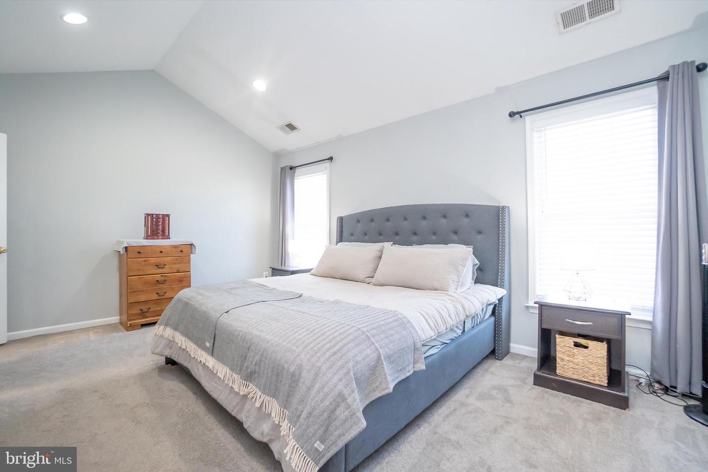 5603 WHEELWRIGHT WAY, HAYMARKET, Virginia 20169, 3 Bedrooms Bedrooms, ,3 BathroomsBathrooms,Residential,For sale,5603 WHEELWRIGHT WAY,VAPW2112486 MLS # VAPW2112486 5603 WHEELWRIGHT WAY, HAYMARKET, Virginia 20169, 3 Bedrooms Bedrooms, ,3 BathroomsBathrooms,Residential,For sale,5603 WHEELWRIGHT WAY,VAPW2112486 MLS # VAPW2112486