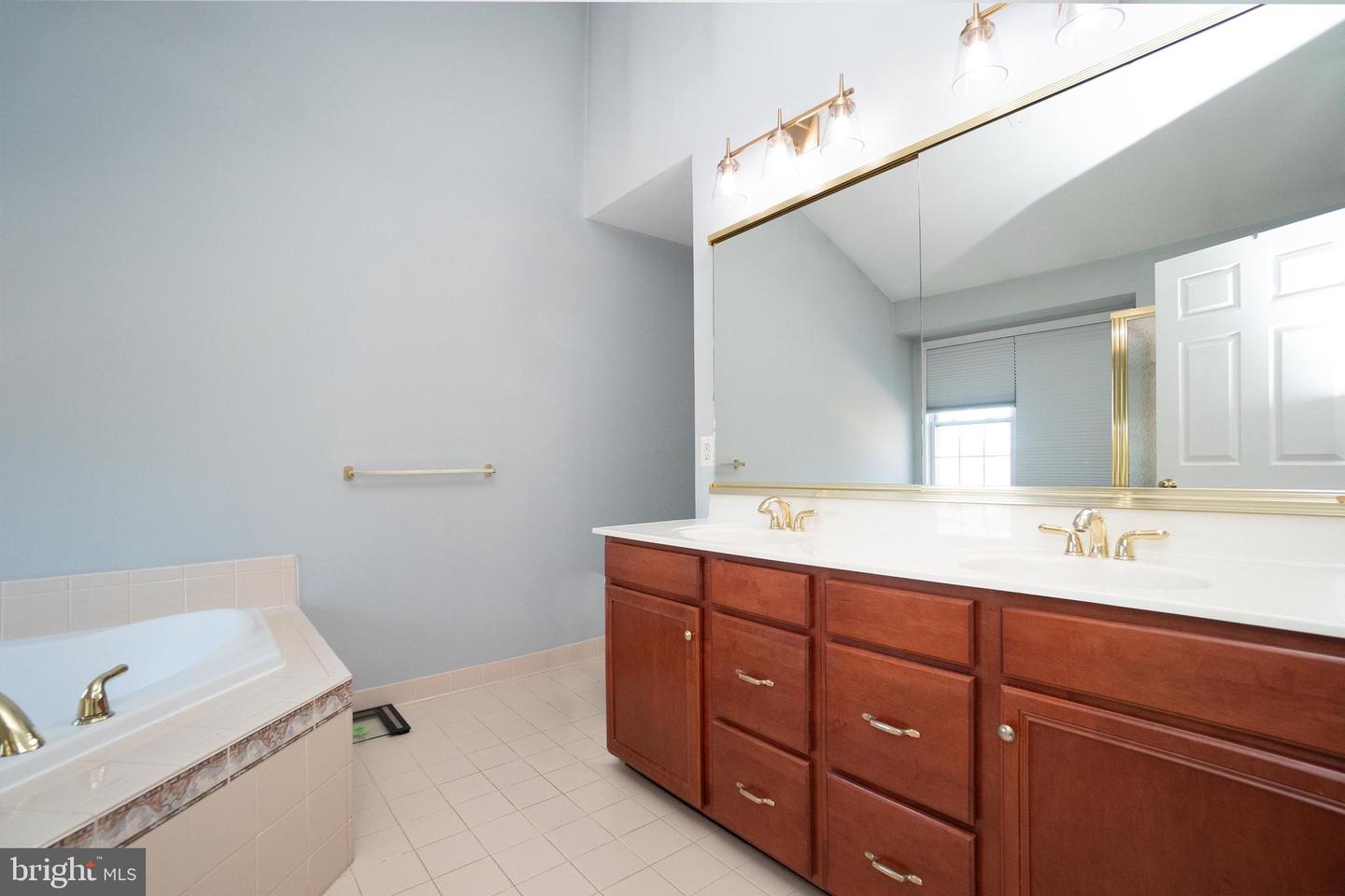 5603 WHEELWRIGHT WAY, HAYMARKET, Virginia 20169, 3 Bedrooms Bedrooms, ,3 BathroomsBathrooms,Residential,For sale,5603 WHEELWRIGHT WAY,VAPW2112486 MLS # VAPW2112486 5603 WHEELWRIGHT WAY, HAYMARKET, Virginia 20169, 3 Bedrooms Bedrooms, ,3 BathroomsBathrooms,Residential,For sale,5603 WHEELWRIGHT WAY,VAPW2112486 MLS # VAPW2112486