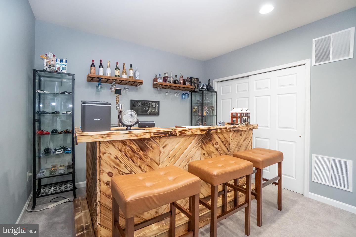 5603 WHEELWRIGHT WAY, HAYMARKET, Virginia 20169, 3 Bedrooms Bedrooms, ,3 BathroomsBathrooms,Residential,For sale,5603 WHEELWRIGHT WAY,VAPW2112486 MLS # VAPW2112486 5603 WHEELWRIGHT WAY, HAYMARKET, Virginia 20169, 3 Bedrooms Bedrooms, ,3 BathroomsBathrooms,Residential,For sale,5603 WHEELWRIGHT WAY,VAPW2112486 MLS # VAPW2112486