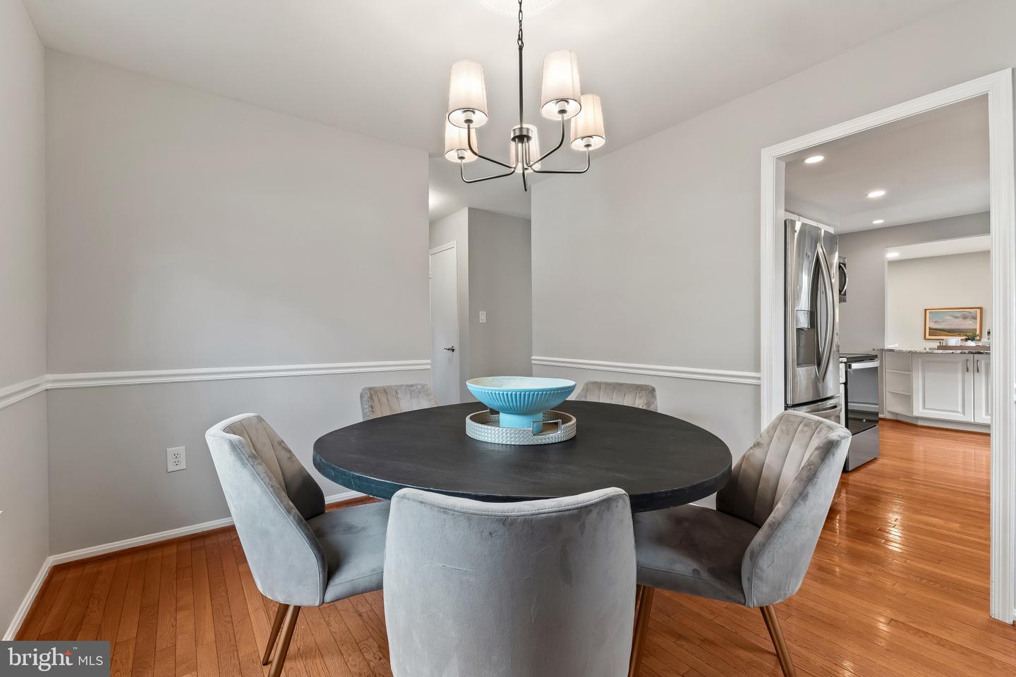 5759 HERITAGE HILL DR, ALEXANDRIA, Virginia 22310, 3 Bedrooms Bedrooms, ,2 BathroomsBathrooms,Residential,For sale,5759 HERITAGE HILL DR,VAFX2291130 MLS # VAFX2291130