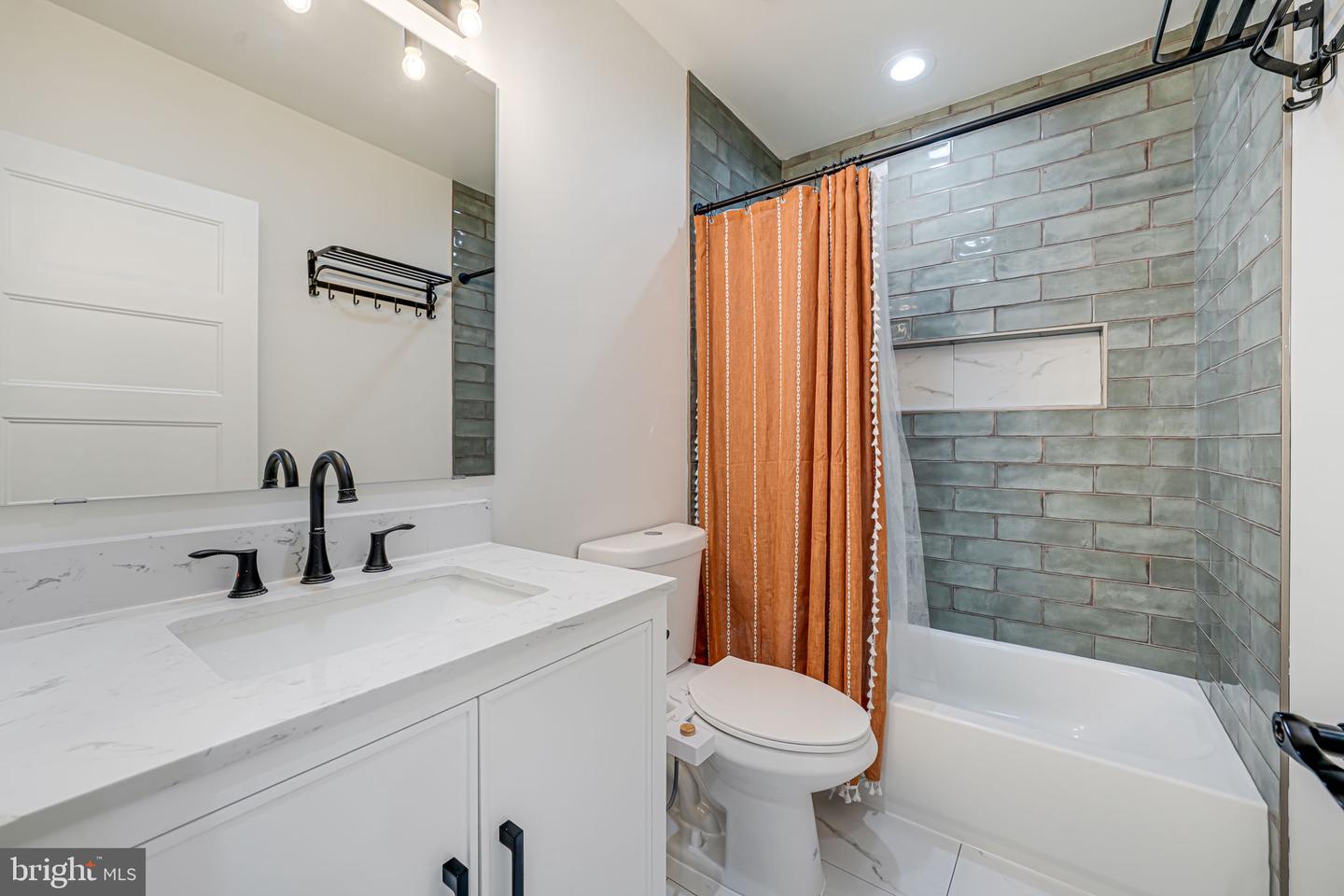 1621 LYMAN PL NE, WASHINGTON, District Of Columbia 20002, 3 Bedrooms Bedrooms, ,2 BathroomsBathrooms,Residential,For sale,1621 LYMAN PL NE,DCDC2246266 MLS # DCDC2246266