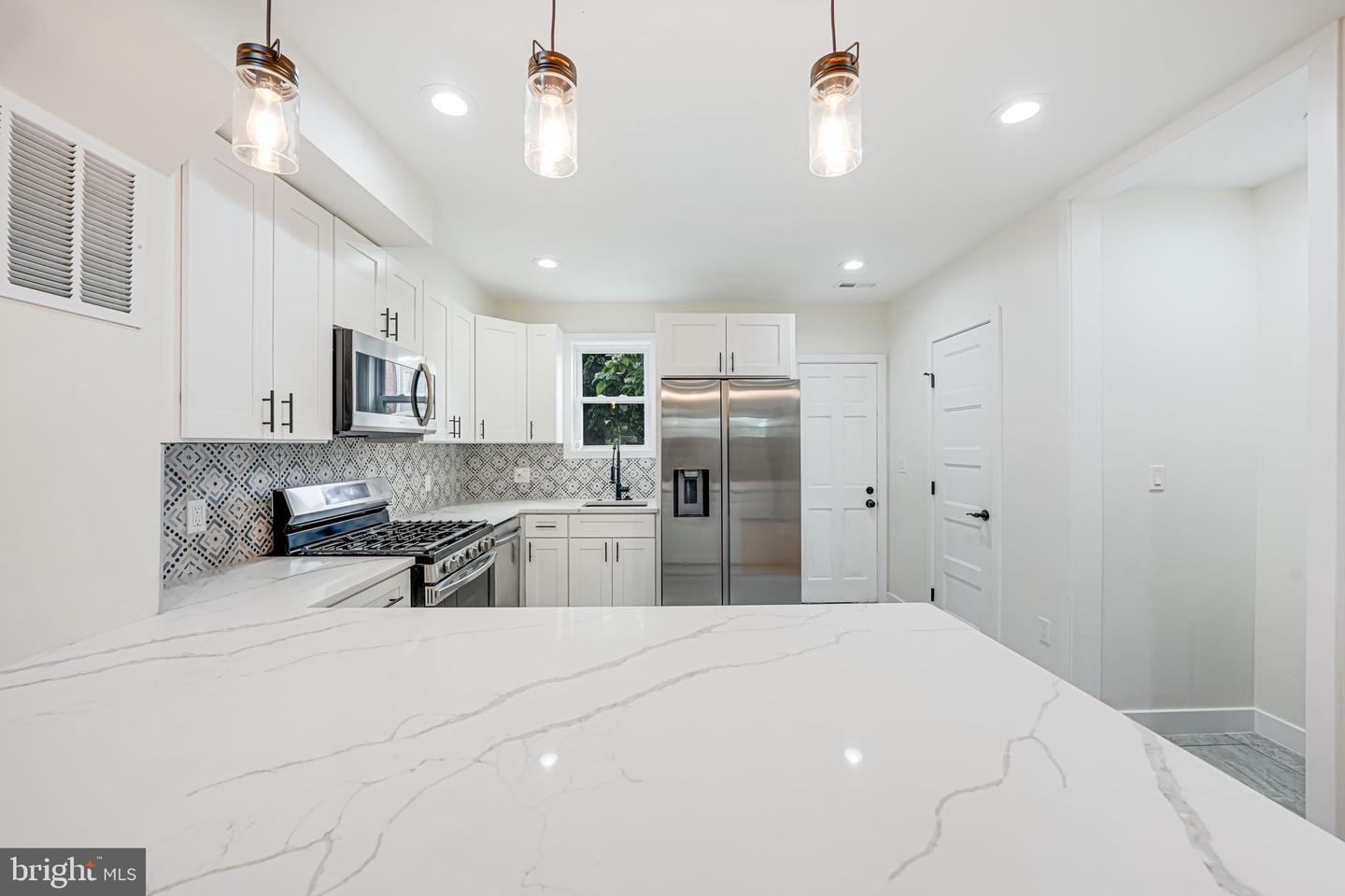 1621 LYMAN PL NE, WASHINGTON, District Of Columbia 20002, 3 Bedrooms Bedrooms, ,2 BathroomsBathrooms,Residential,For sale,1621 LYMAN PL NE,DCDC2246266 MLS # DCDC2246266