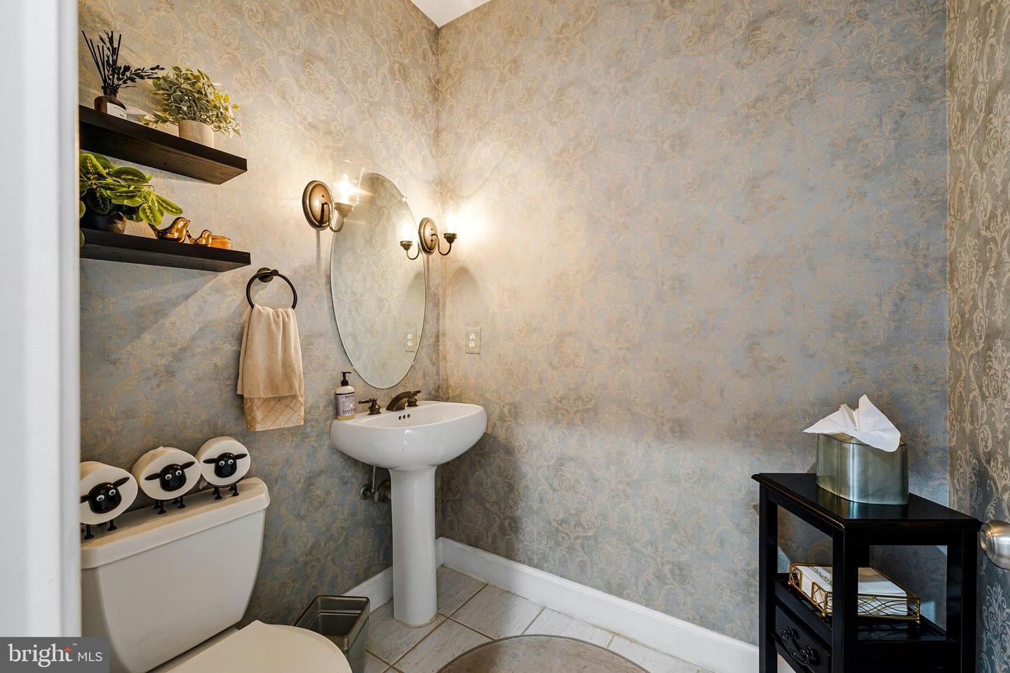 3303 LAUREN OAKS CT, OAK HILL, Virginia 20171, 4 Bedrooms Bedrooms, 20 Rooms Rooms,4 BathroomsBathrooms,Residential,For sale,3303 LAUREN OAKS CT,VAFX2291186 MLS # VAFX2291186