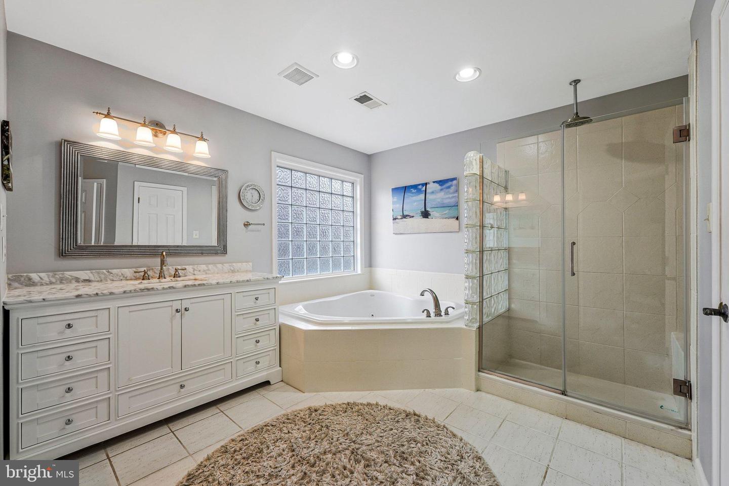 3303 LAUREN OAKS CT, OAK HILL, Virginia 20171, 4 Bedrooms Bedrooms, 20 Rooms Rooms,4 BathroomsBathrooms,Residential,For sale,3303 LAUREN OAKS CT,VAFX2291186 MLS # VAFX2291186