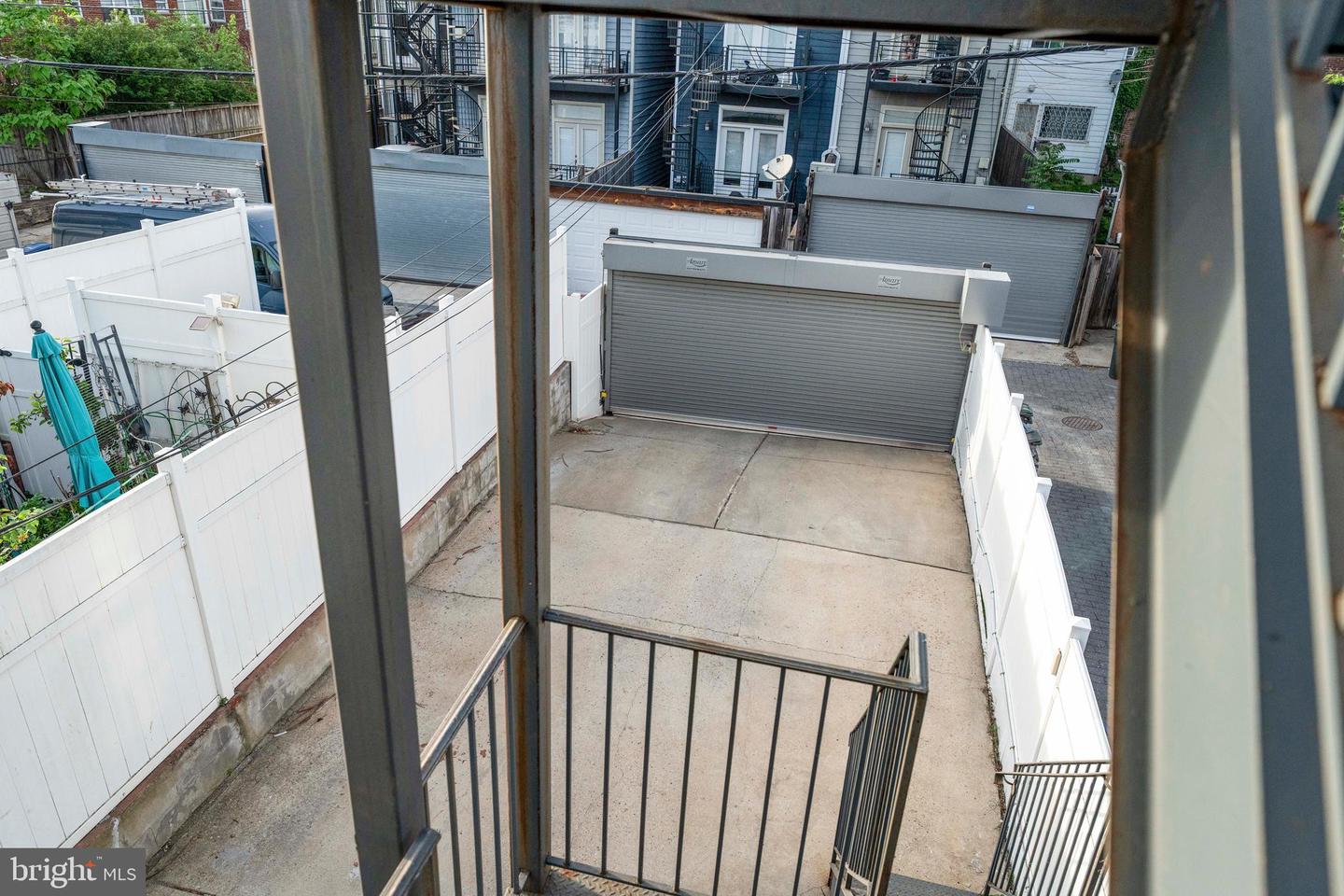 731 FAIRMONT ST NW #2, WASHINGTON, District Of Columbia 20001, 3 Bedrooms Bedrooms, 5 Rooms Rooms,3 BathroomsBathrooms,Residential,For sale,731 FAIRMONT ST NW #2,DCDC2246328 MLS # DCDC2246328