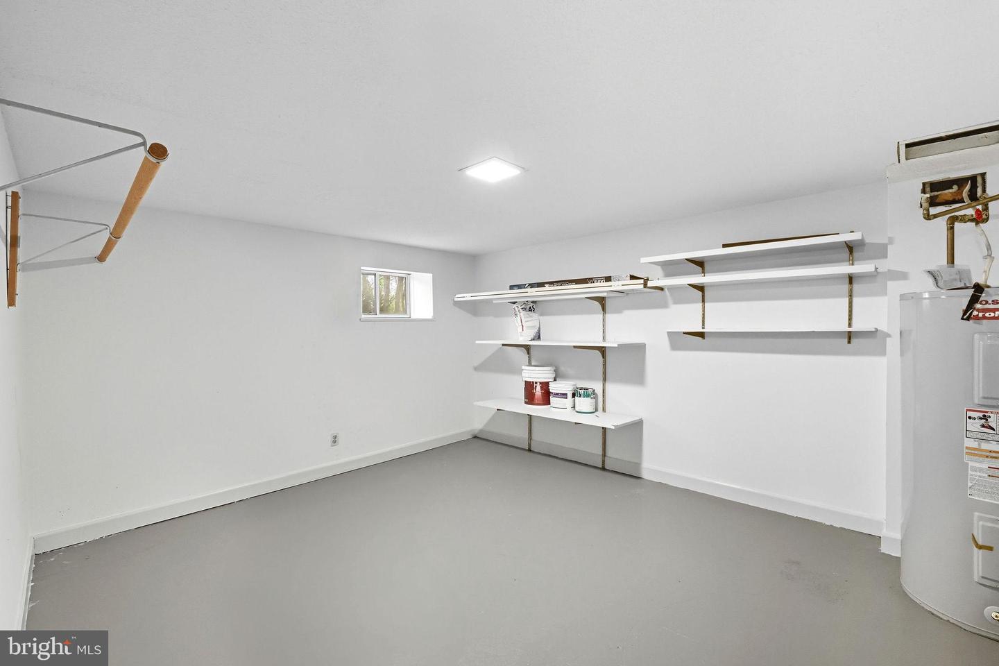 2856 S BUCHANAN ST #B1, ARLINGTON, Virginia 22206, 2 Bedrooms Bedrooms, 7 Rooms Rooms,1 BathroomBathrooms,Residential,For sale,2856 S BUCHANAN ST #B1,VAAR2068942 MLS # VAAR2068942