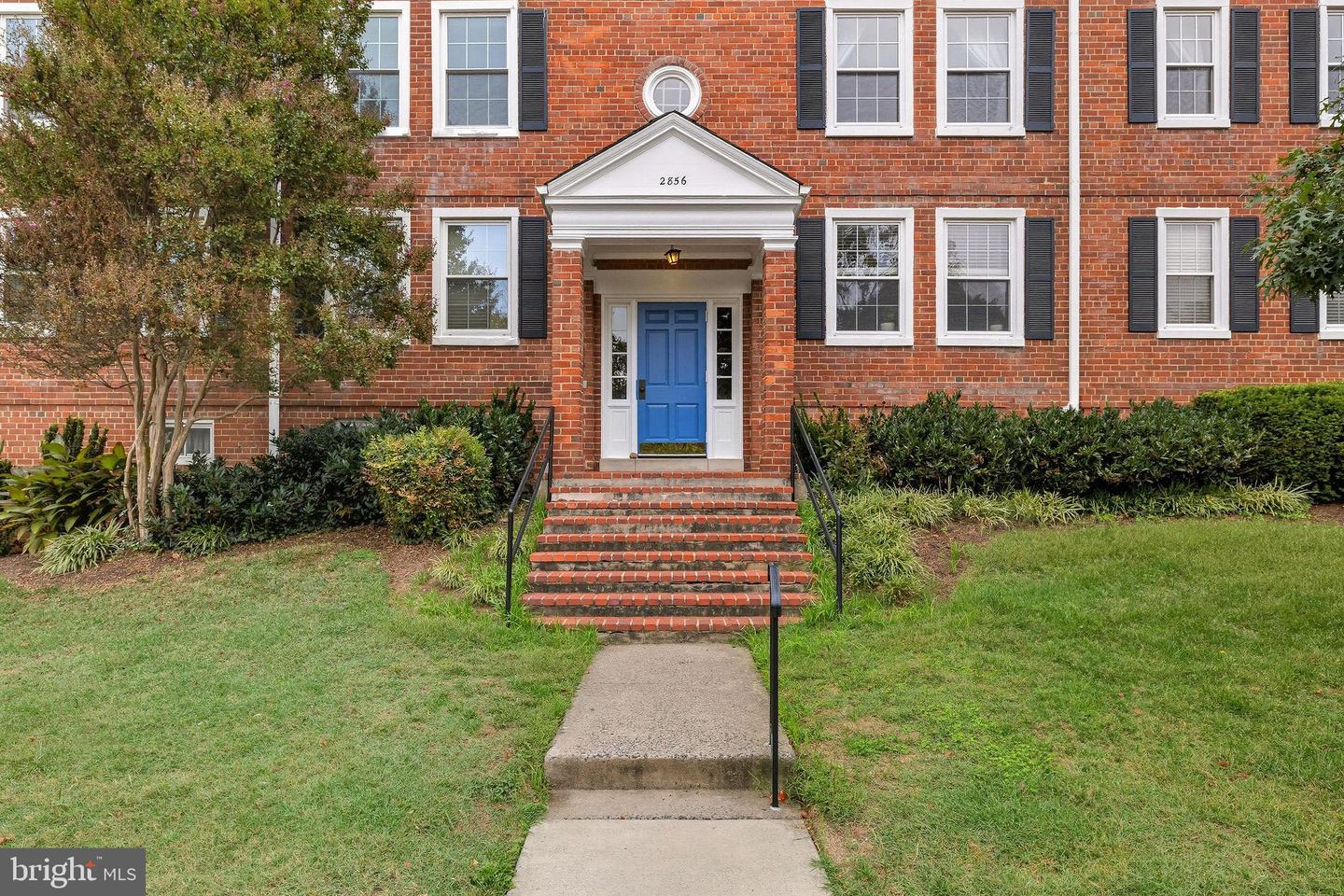 2856 S BUCHANAN ST #B1, ARLINGTON, Virginia 22206, 2 Bedrooms Bedrooms, 7 Rooms Rooms,1 BathroomBathrooms,Residential,For sale,2856 S BUCHANAN ST #B1,VAAR2068942 MLS # VAAR2068942