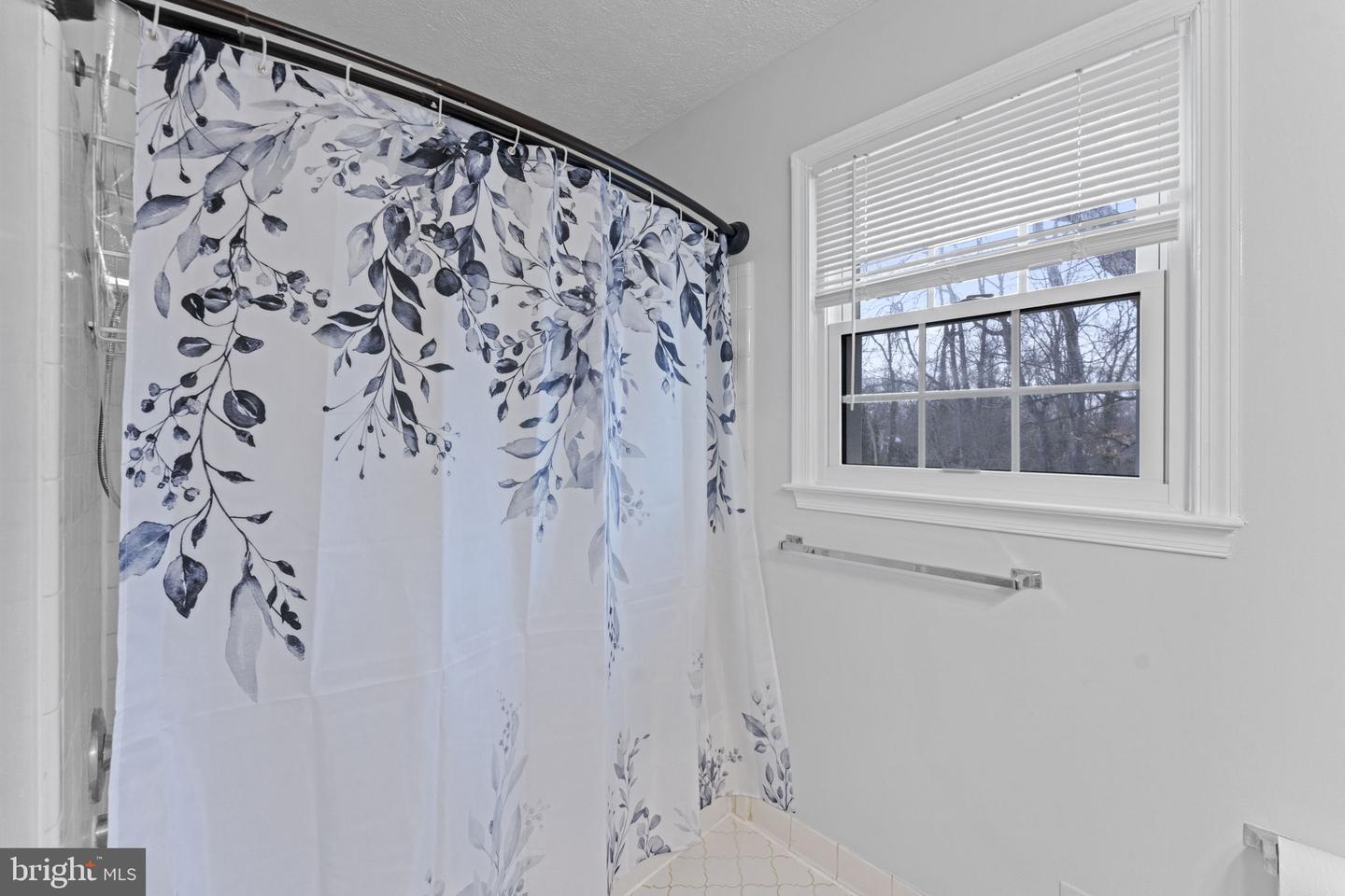 5504 TEAK CT, ALEXANDRIA, Virginia 22309, 4 Bedrooms Bedrooms, ,3 BathroomsBathrooms,Residential,For sale,5504 TEAK CT,VAFX2291242 MLS # VAFX2291242