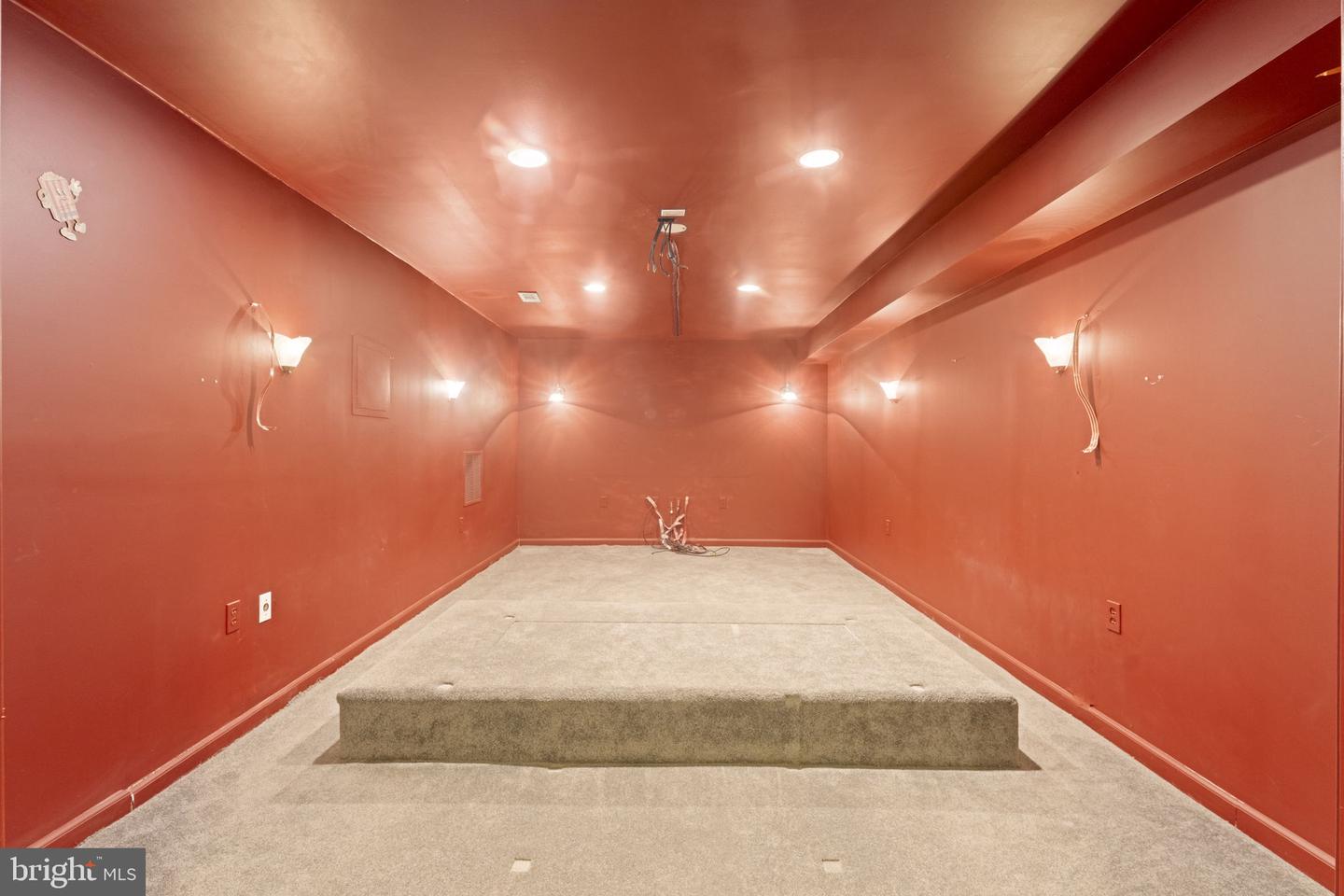 5504 TEAK CT, ALEXANDRIA, Virginia 22309, 4 Bedrooms Bedrooms, ,3 BathroomsBathrooms,Residential,For sale,5504 TEAK CT,VAFX2291242 MLS # VAFX2291242