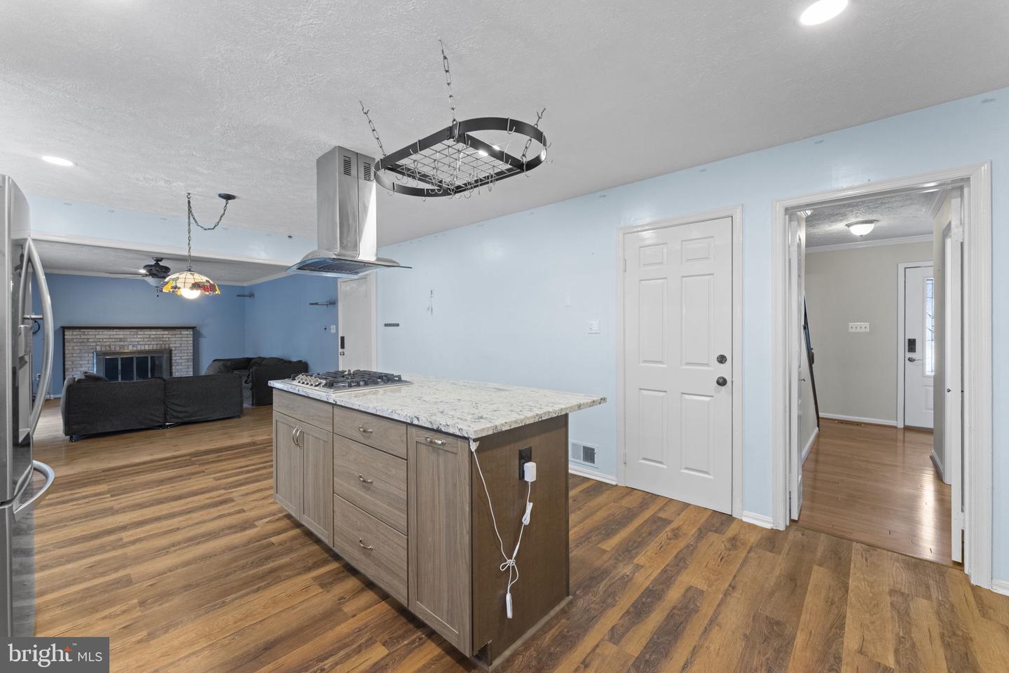 5504 TEAK CT, ALEXANDRIA, Virginia 22309, 4 Bedrooms Bedrooms, ,3 BathroomsBathrooms,Residential,For sale,5504 TEAK CT,VAFX2291242 MLS # VAFX2291242