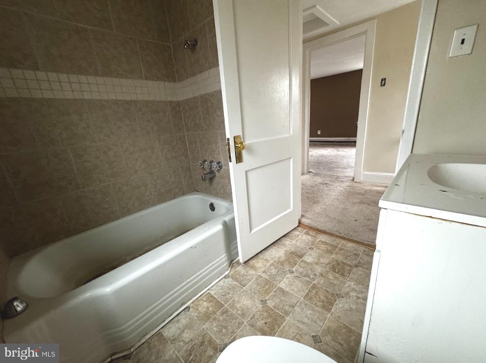 632 WATSON AVE, WINCHESTER, Virginia 22601, 3 Bedrooms Bedrooms, ,2 BathroomsBathrooms,Residential,For sale,632 WATSON AVE,VAWI2009994 MLS # VAWI2009994