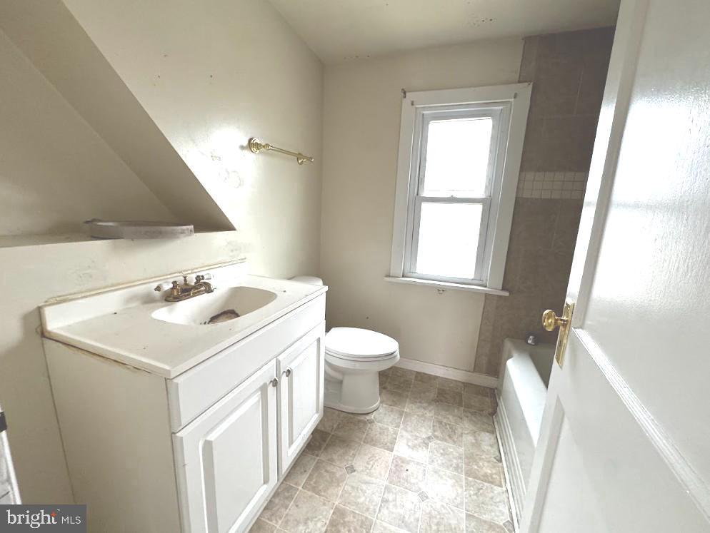 632 WATSON AVE, WINCHESTER, Virginia 22601, 3 Bedrooms Bedrooms, ,2 BathroomsBathrooms,Residential,For sale,632 WATSON AVE,VAWI2009994 MLS # VAWI2009994