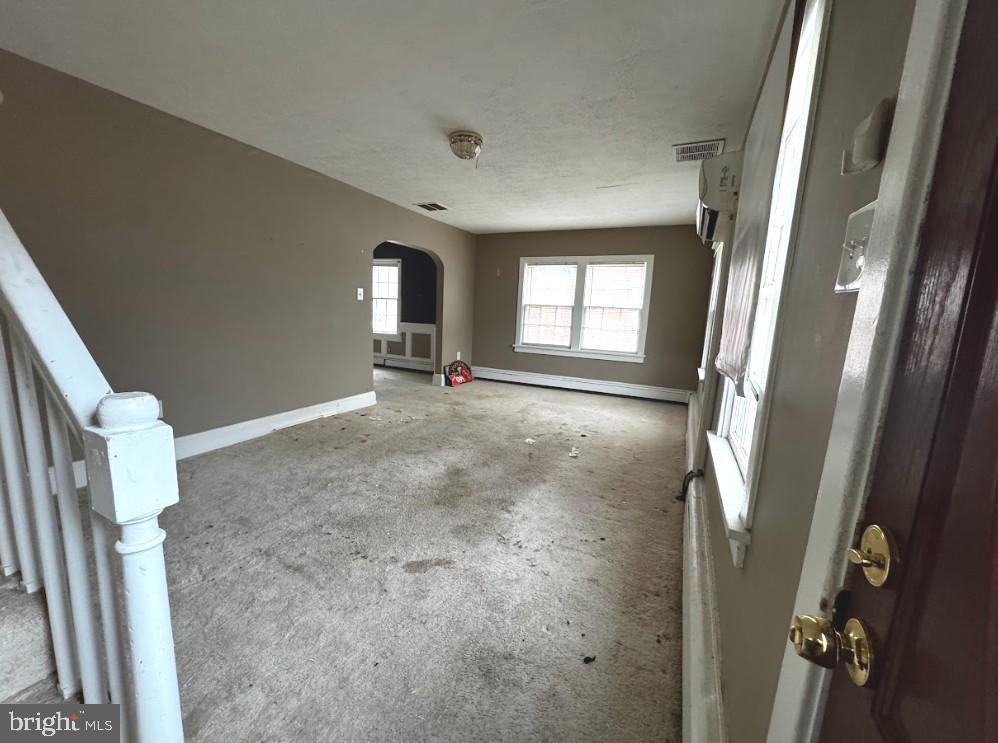 632 WATSON AVE, WINCHESTER, Virginia 22601, 3 Bedrooms Bedrooms, ,2 BathroomsBathrooms,Residential,For sale,632 WATSON AVE,VAWI2009994 MLS # VAWI2009994